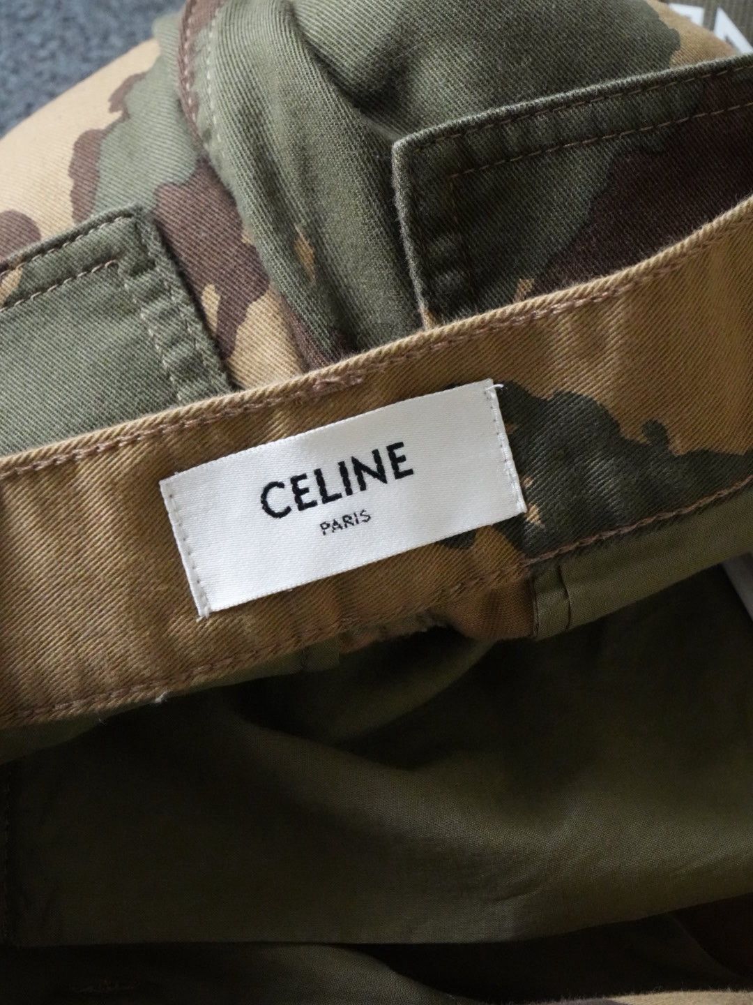 Celine Celine Bermuda Cargo Shorts Size US 32 / EU 48 - 7 Thumbnail