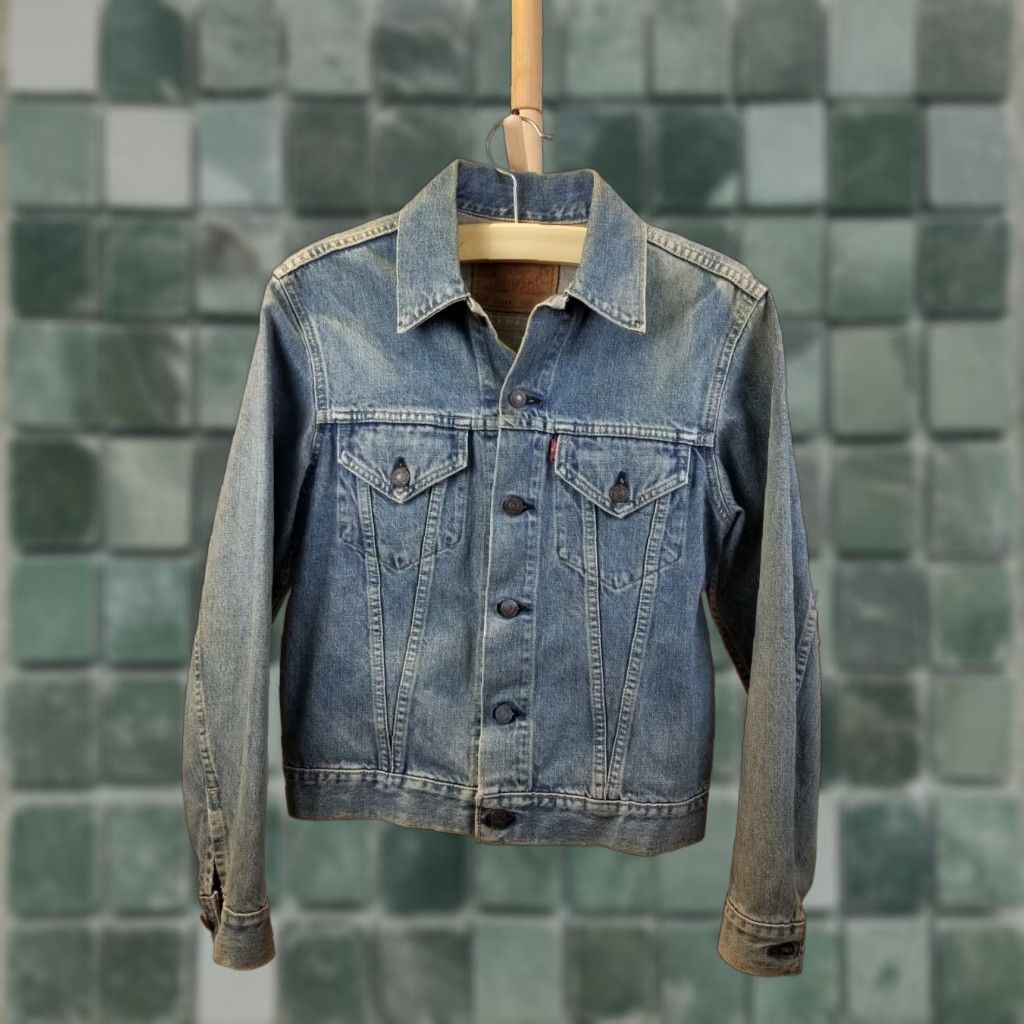 Levi's VINTAGE LEVIS 71557 BIG E DENIM TRUCKER JACKET M MEDIUM BLUE Jeans Jacket Mens Levi's 71557 Big E Repro Japan Size US M / EU 48-50 / 2 - 1 Thumbnail
