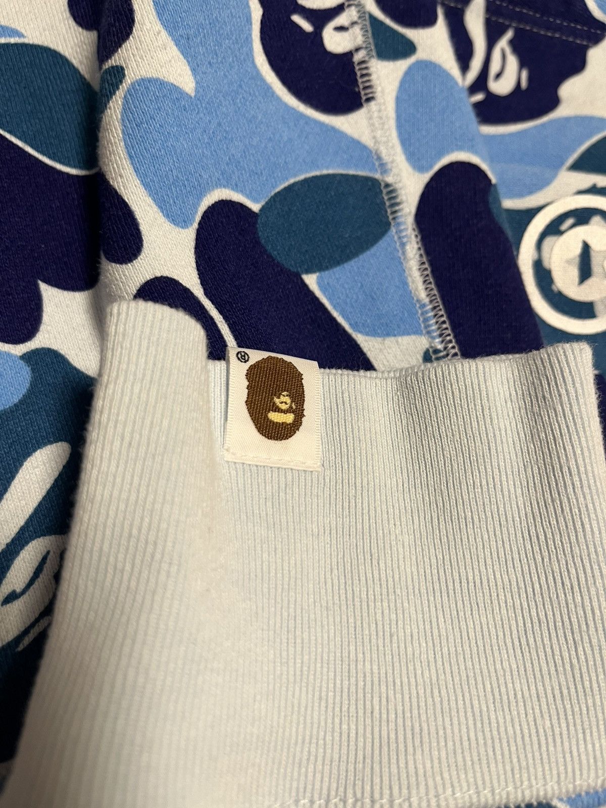 Bape ABC Camo Crystal Stone Shark Hoodie Size US M / EU 48-50 / 2 - 2 Thumbnail