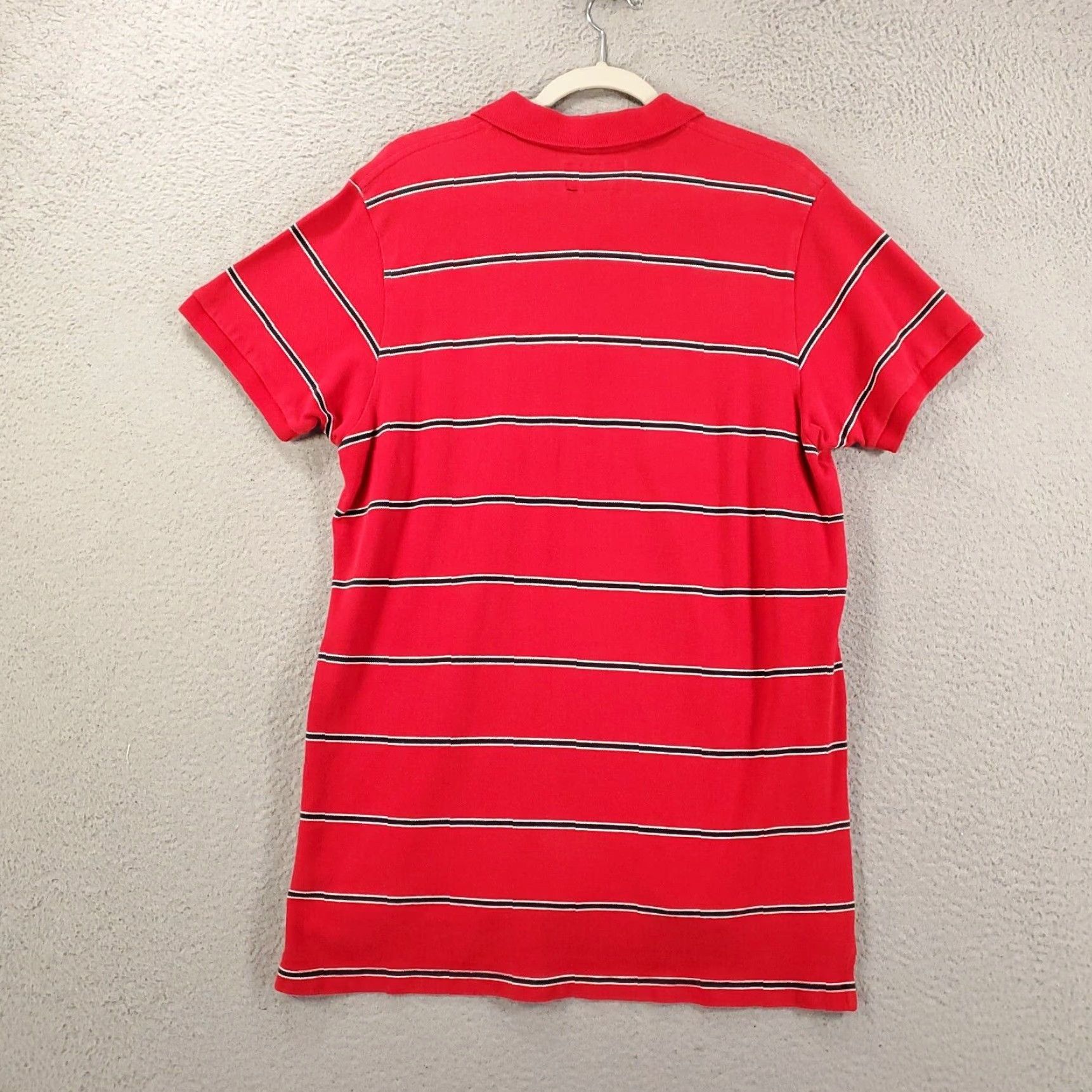 Abercrombie & Fitch Abercrombie & Fitch Mens Polo Shirt XL Red Striped Muscle Tee Y2K 90s Preppy Casual Shirt Mens XL Red Striped Size US XL / EU 56 / 4 - 6 Thumbnail