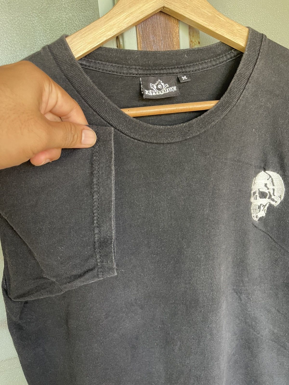 Human With Attitude Vintage Attitude Embroided Skull Japan Shirt Tee Size US M / EU 48-50 / 2 - 3 Thumbnail