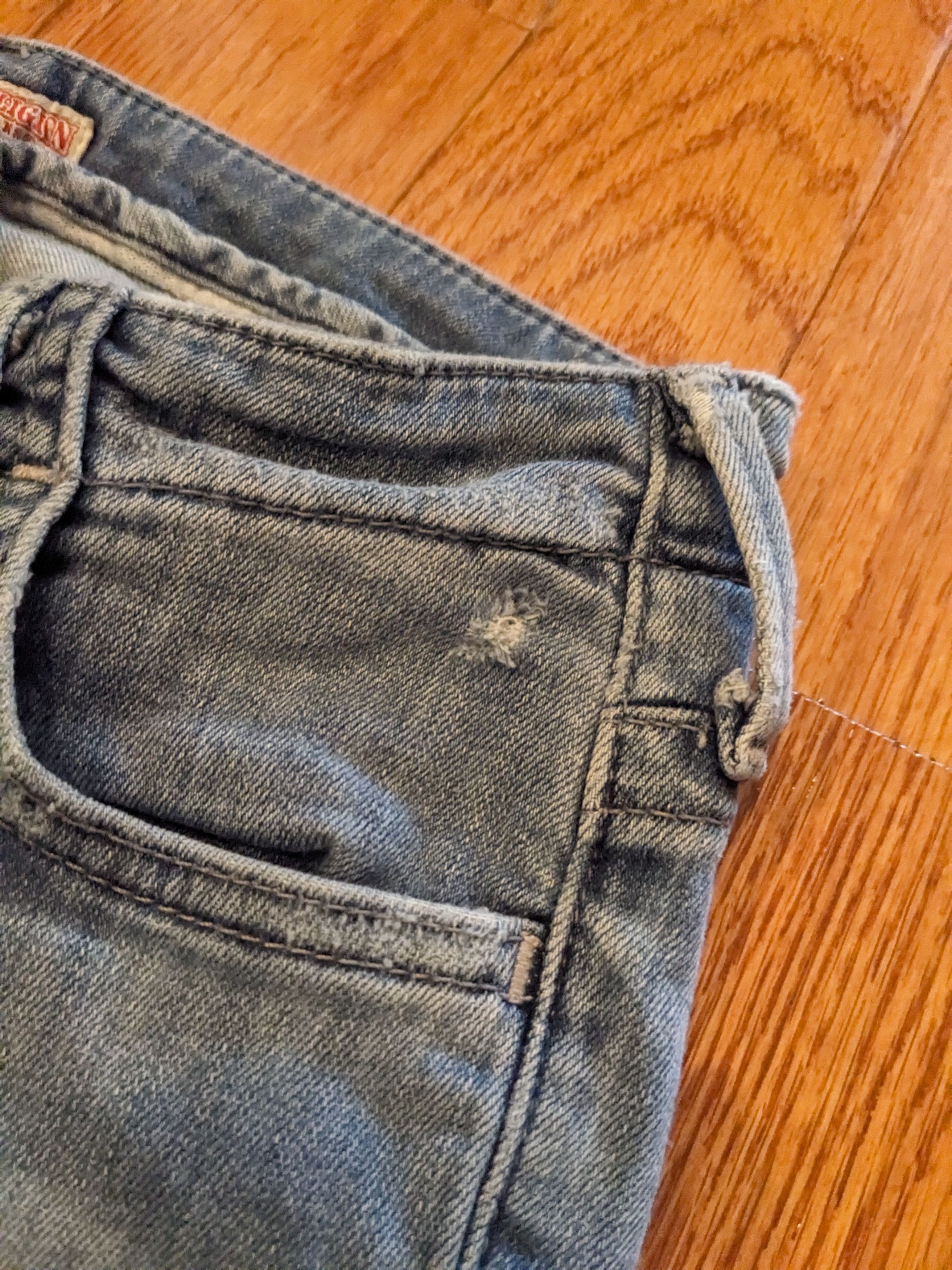 True Religion × Vintage Vintage Y2K True Religion Size 27 Woman's Petite Jeans Size 27" / US 4 / IT 40 - 9 Thumbnail