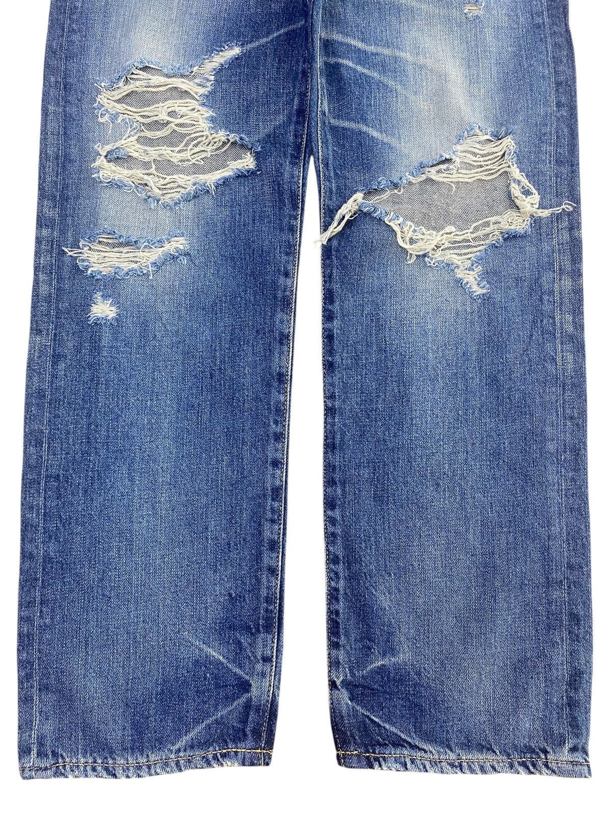 Japanese Brand Japanese Brand Whiskers Faded Wash Style Distressed Jeans Size US 30 / EU 46 - 9 Thumbnail