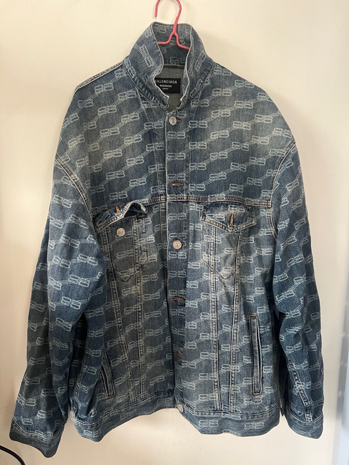 Balenciaga balenciaga classic denim jacket with bb print Size US M / EU 48-50 / 2 - 4 Thumbnail