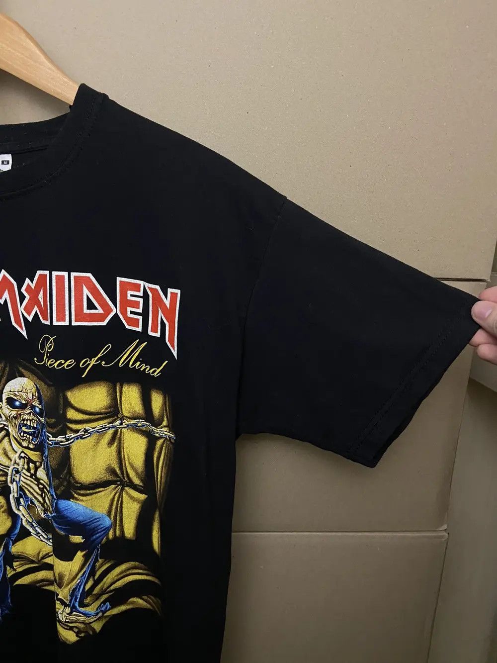 Band Tees VINTAGE 2010 IRON MAIDEN PIECE OF MIND ROCK BAND TEE T SHIRT Size US M / EU 48-50 / 2 - 8 Thumbnail