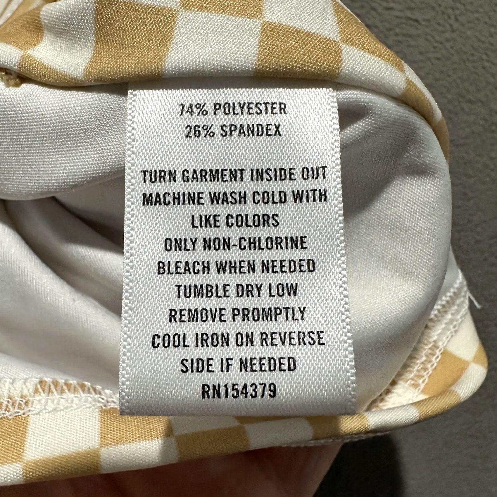 Vintage AÉROPOSTALE Tank Top Womens Medium Beige White Checkered High-Neck Flex Active Size M / US 6-8 / IT 42-44 - 4 Thumbnail