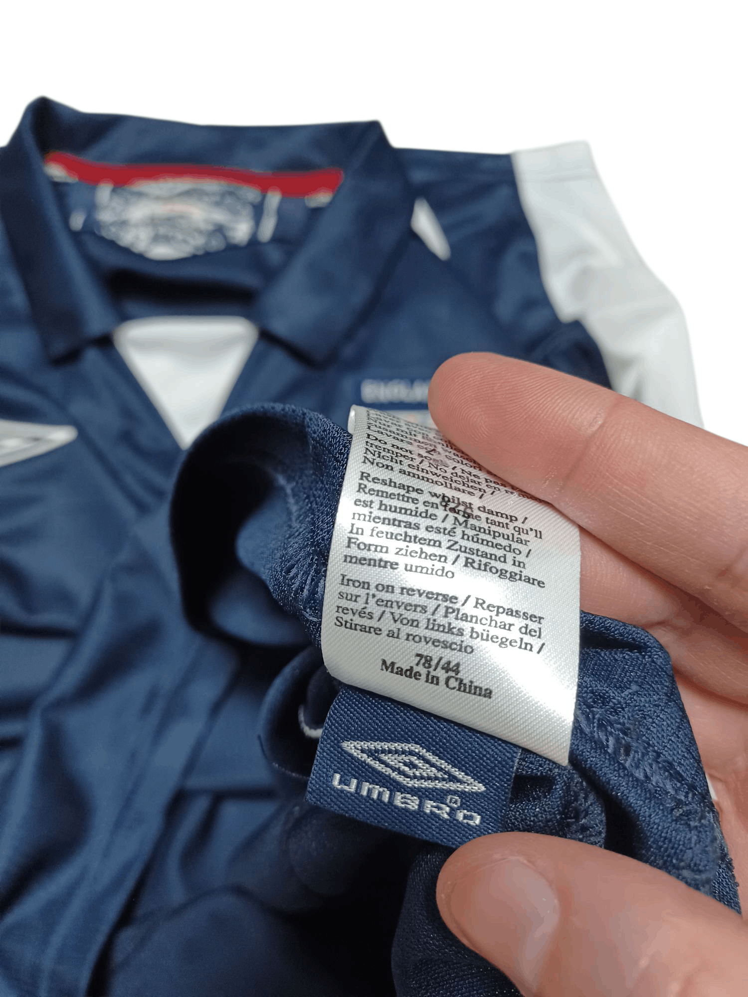 Umbro UMBRO ENGLAND VINTAGE 00S SOCCER JERSEY BLOKECORE DRILL Size US XL / EU 56 / 4 - 5 Thumbnail