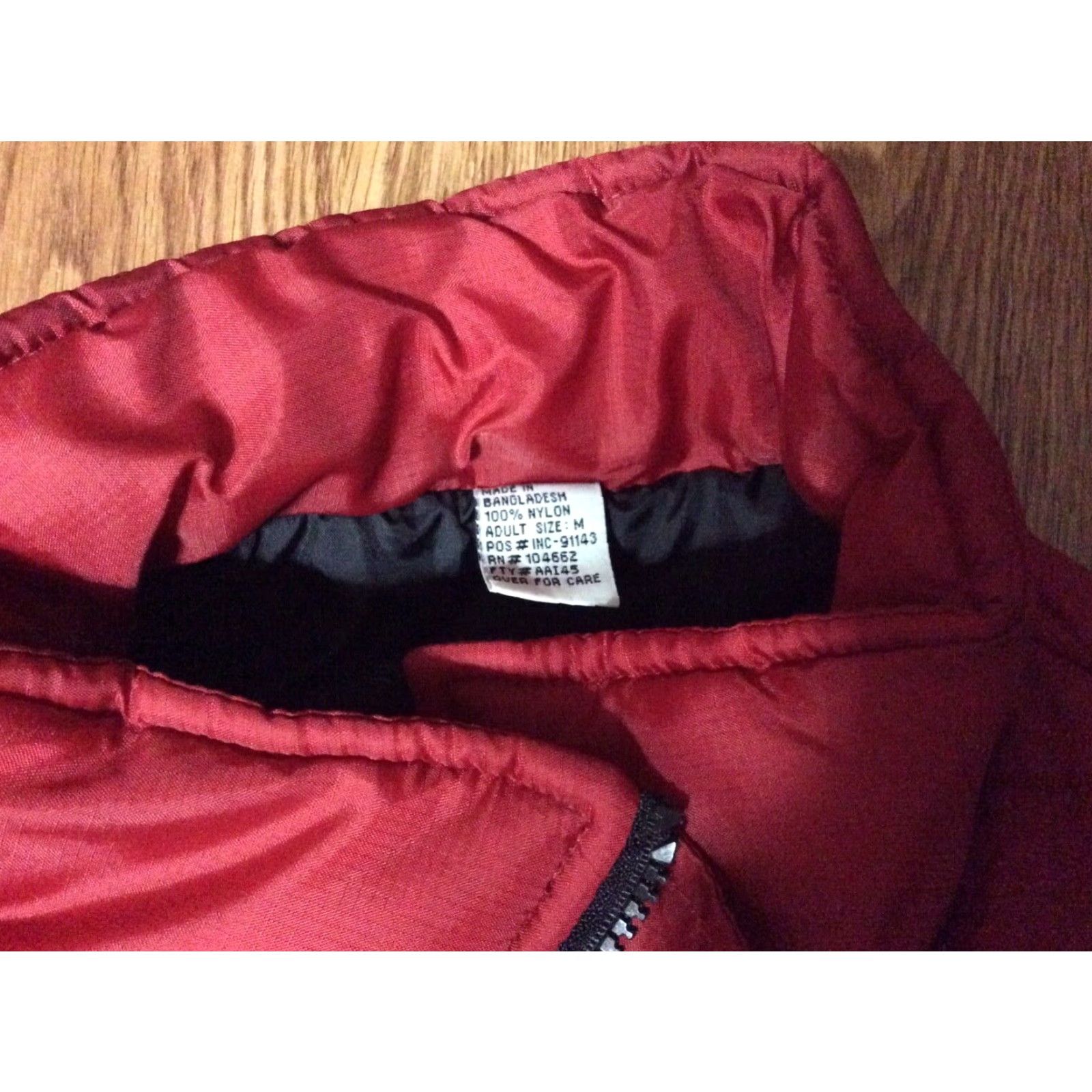Marlboro VINTAGE Marlboro Full Zip Vest Adult Medium Red 90s Outdoors Mens Size US M / EU 48-50 / 2 - 3 Thumbnail