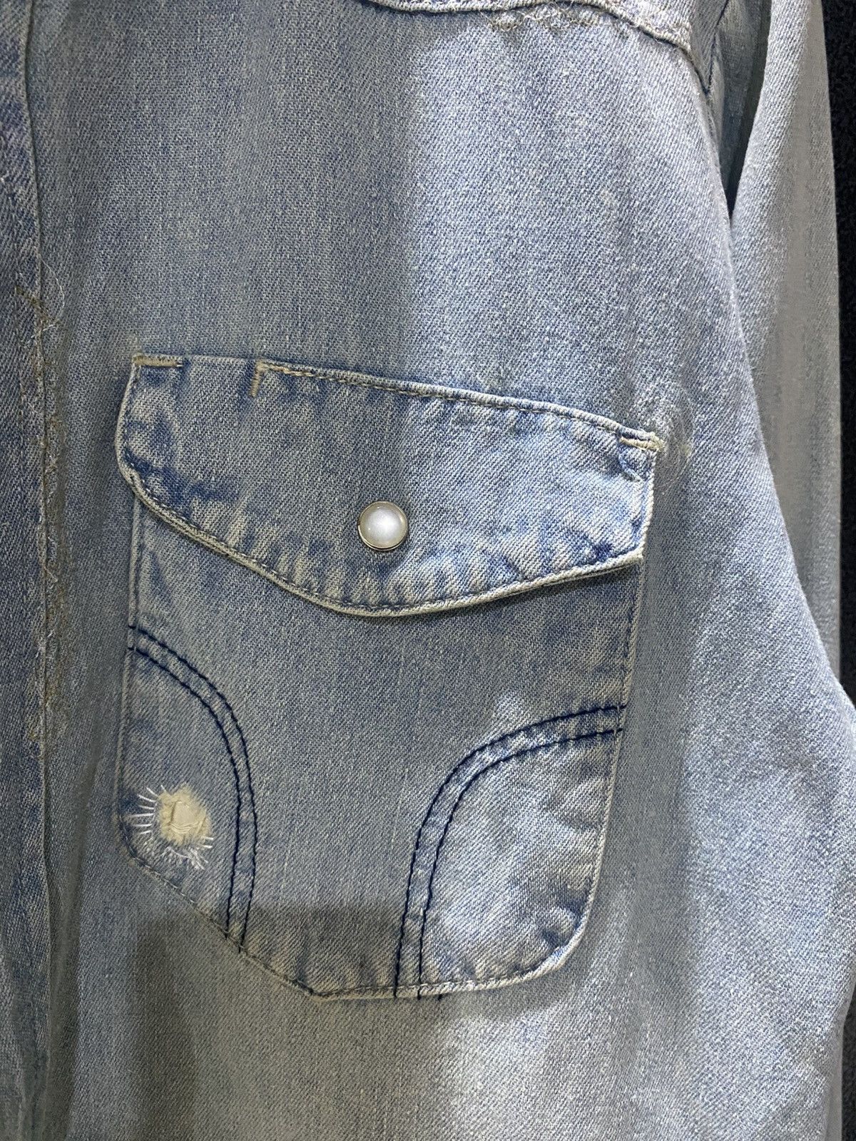 Blue Blue Japan Vintage Blue Blue Japan Western Denim Shirt Made Japan Size US M / EU 48-50 / 2 - 5 Thumbnail