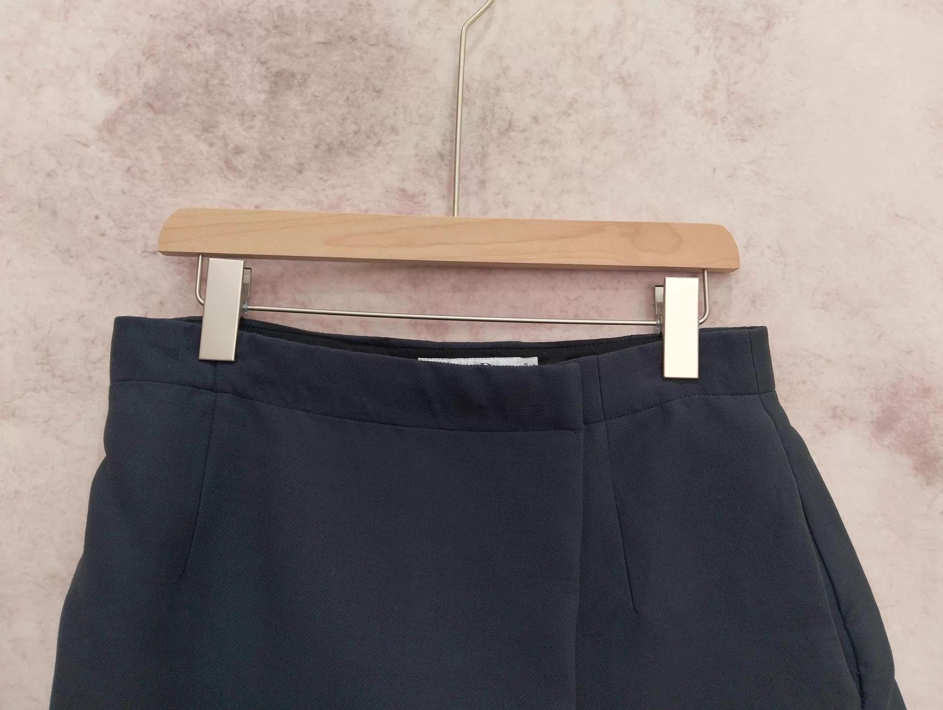 Dior DIOR Wool Shorts 40 (95 New) Size 28" / US 6 / IT 42 - 6 Thumbnail