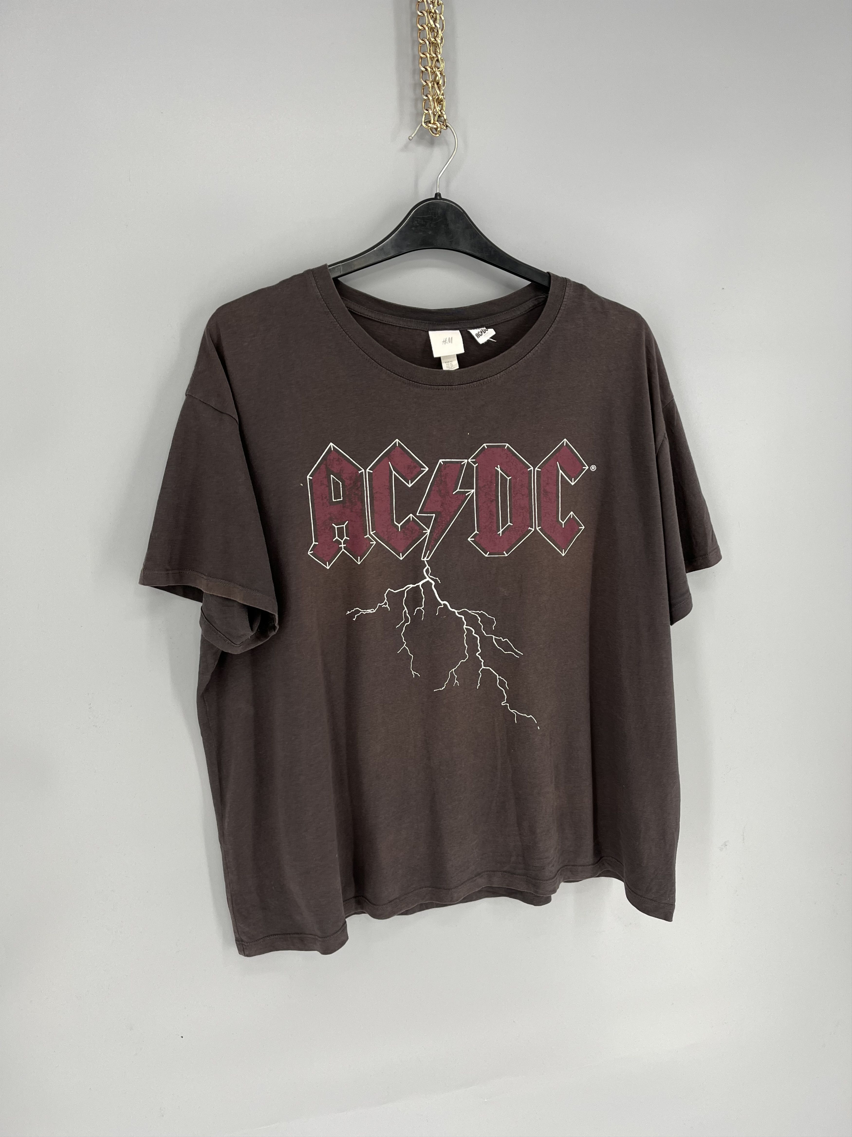AC/DC Vintage Y2k T Shirt Ac/Dc Tee Big Logo Band Rock Tee Size XL / US 12-14 / IT 48-50 - 2 Thumbnail