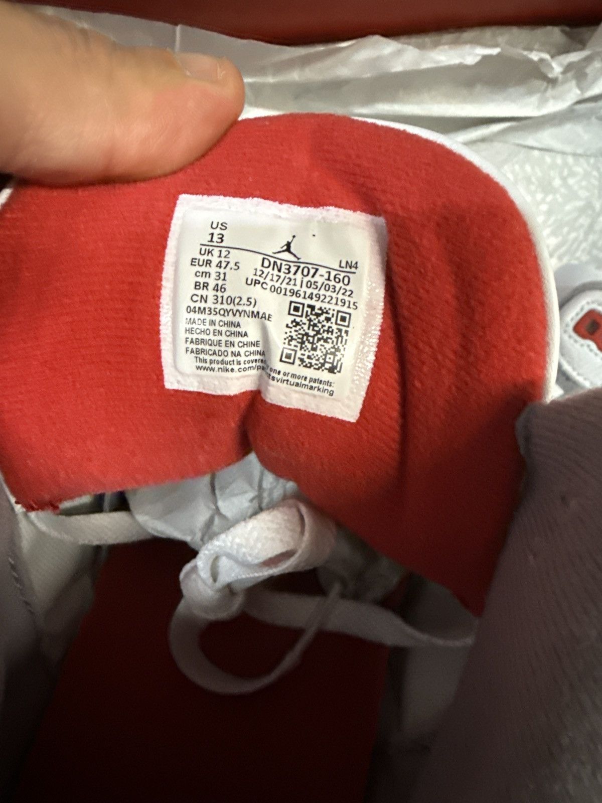 Jordan Brand Air Jordan 3 "Fire Red" Size US 13 / EU 46 - 5 Thumbnail