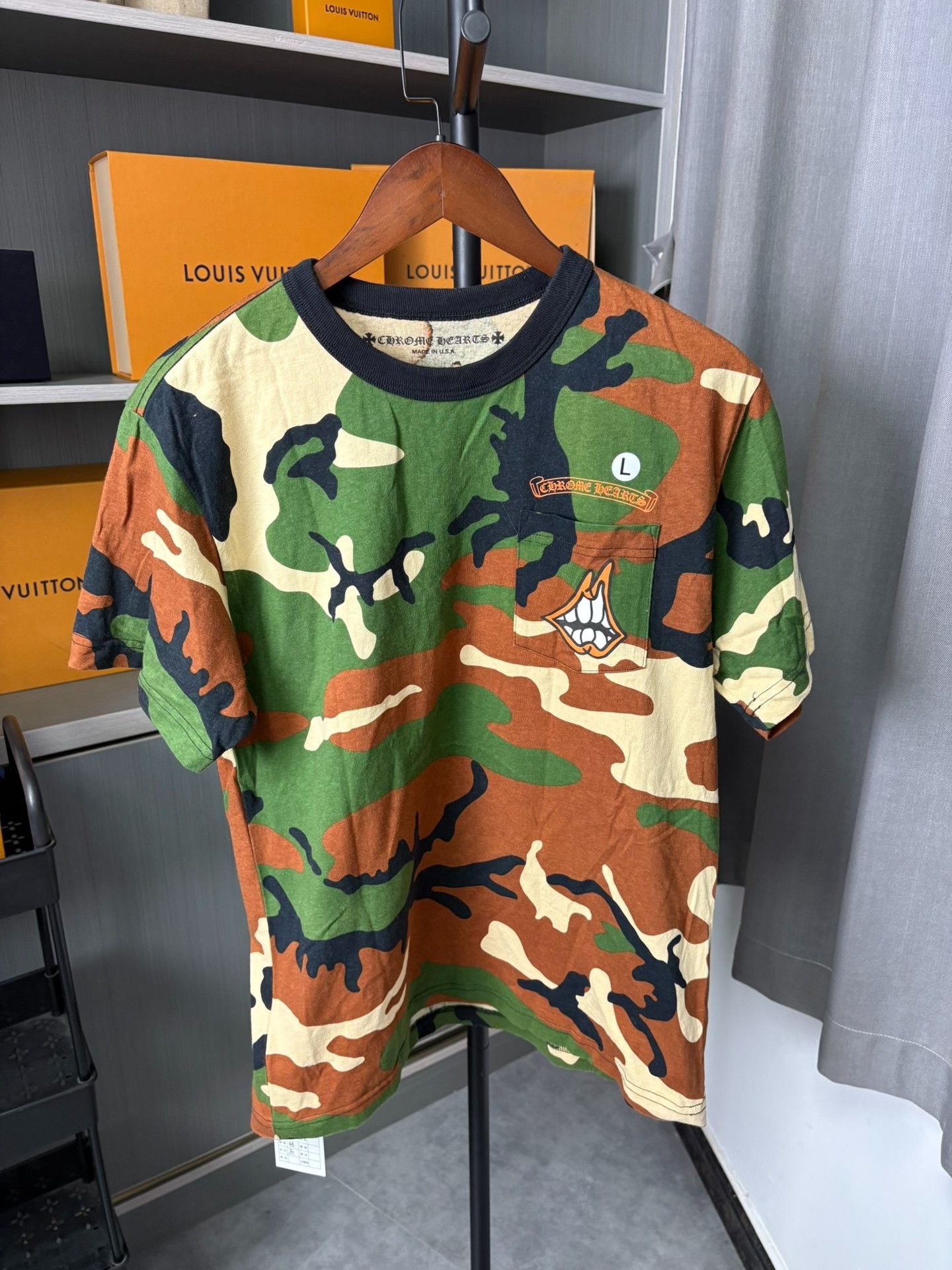 Chrome Hearts Chrome Hearts Camo T-Shirt L Men Size US L / EU 52-54 / 3 - 1 Thumbnail