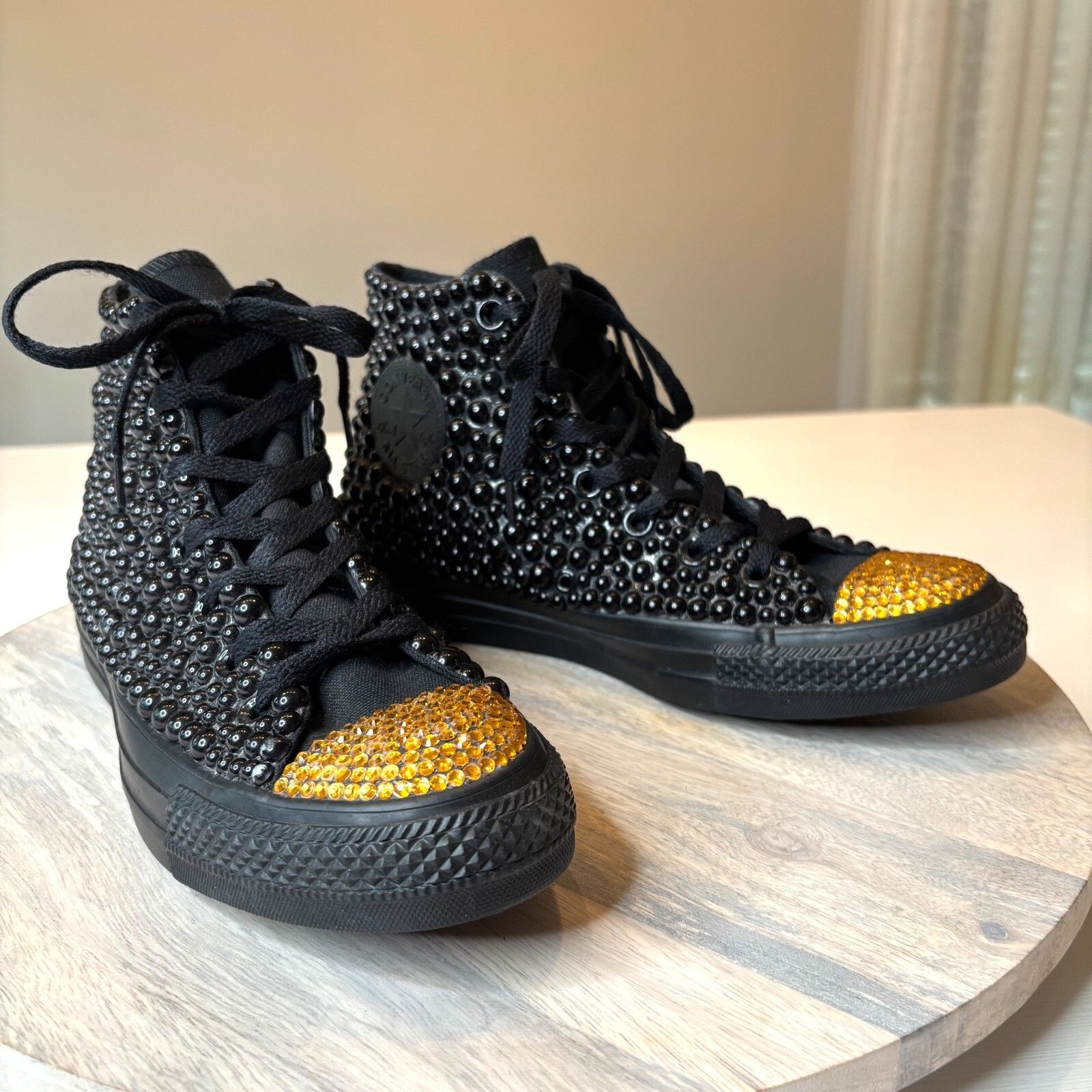 Converse Converse Women's Black & Gold Rhinestone Sneakers US Size 8 Size US 8 / IT 38 - 1 Thumbnail