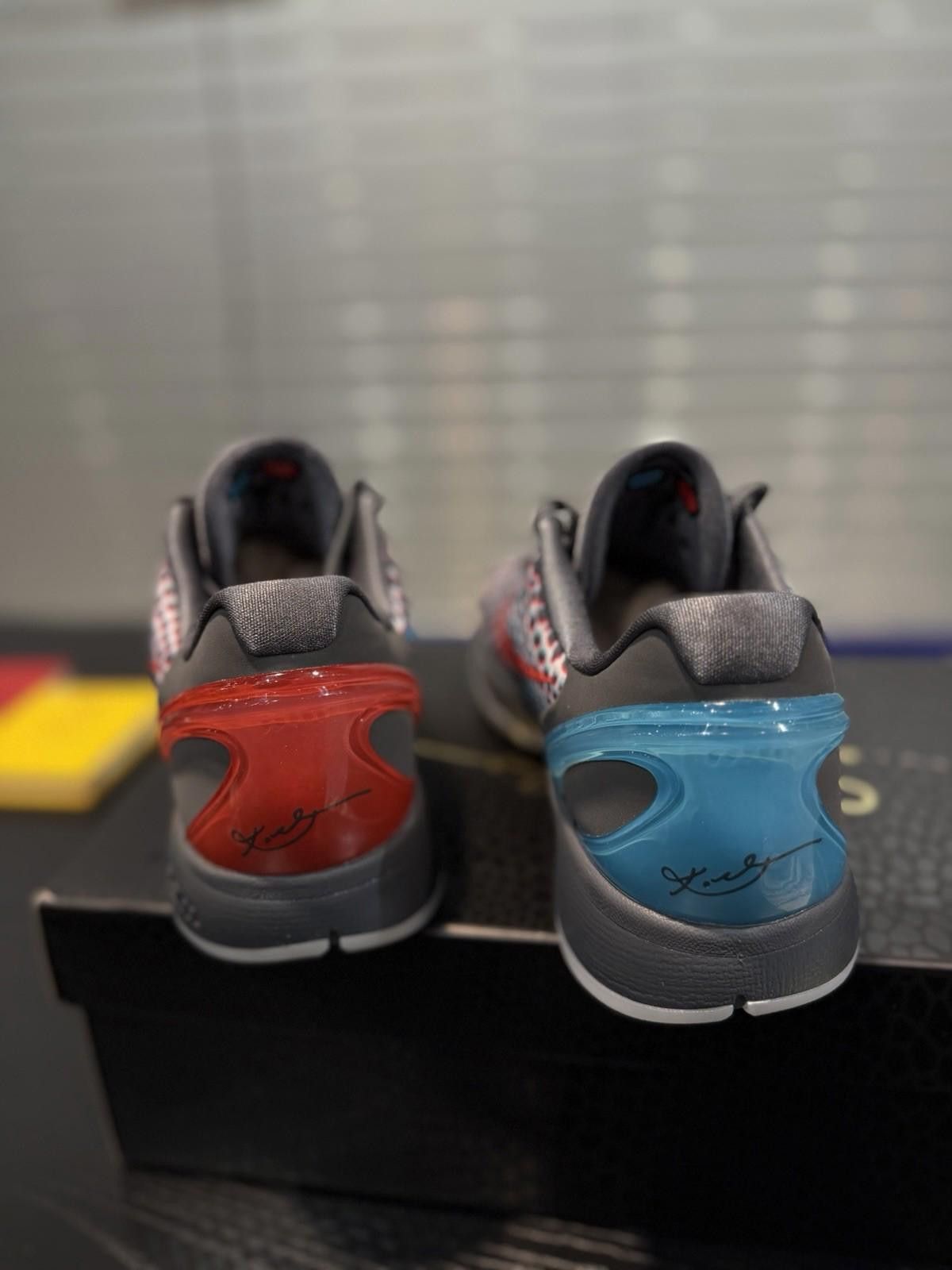 Nike Size 10.5 Men’s - Nike Zoom Kobe 6 All-Star 3D Hollywood Size US 10.5 / EU 43-44 - 10 Thumbnail