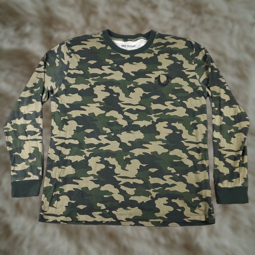 True Religion True Religion T Shirt Mens Size Medium Camouflage Long Sleeve Crew Neck Logo Cotton Blend Green Classic Modern American Adult Mens Size US M / EU 48-50 / 2 - 1 Thumbnail