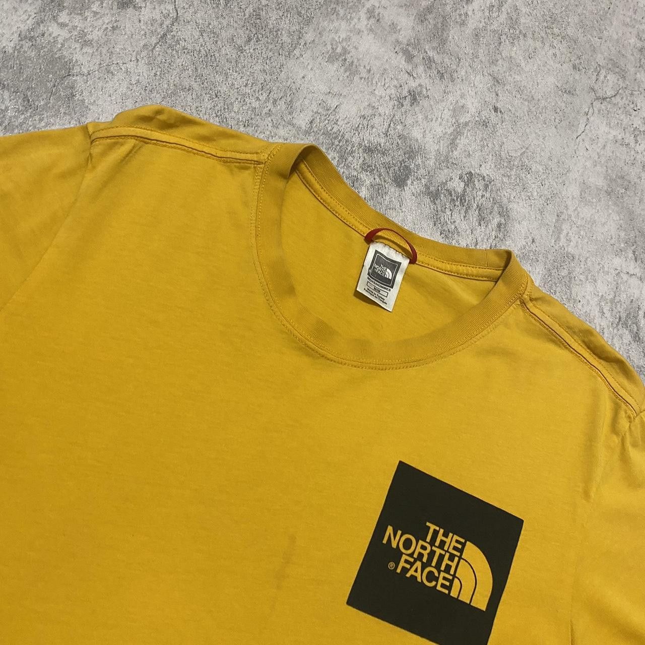 The North Face The North Face yellow and black cotton t-shirt Size US M / EU 48-50 / 2 - 5 Thumbnail