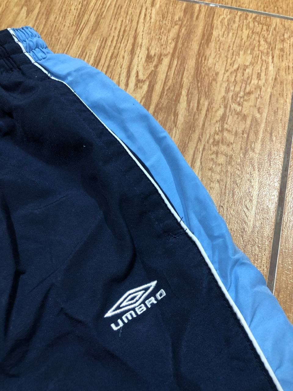 Umbro UMBRO SPORTS Size US 32 / EU 48 - 2 Thumbnail