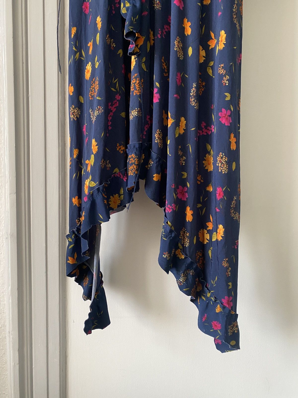 Vetements Vetements FW17 Distressed floral dress runway Size S / US 4 / IT 40 - 4 Thumbnail