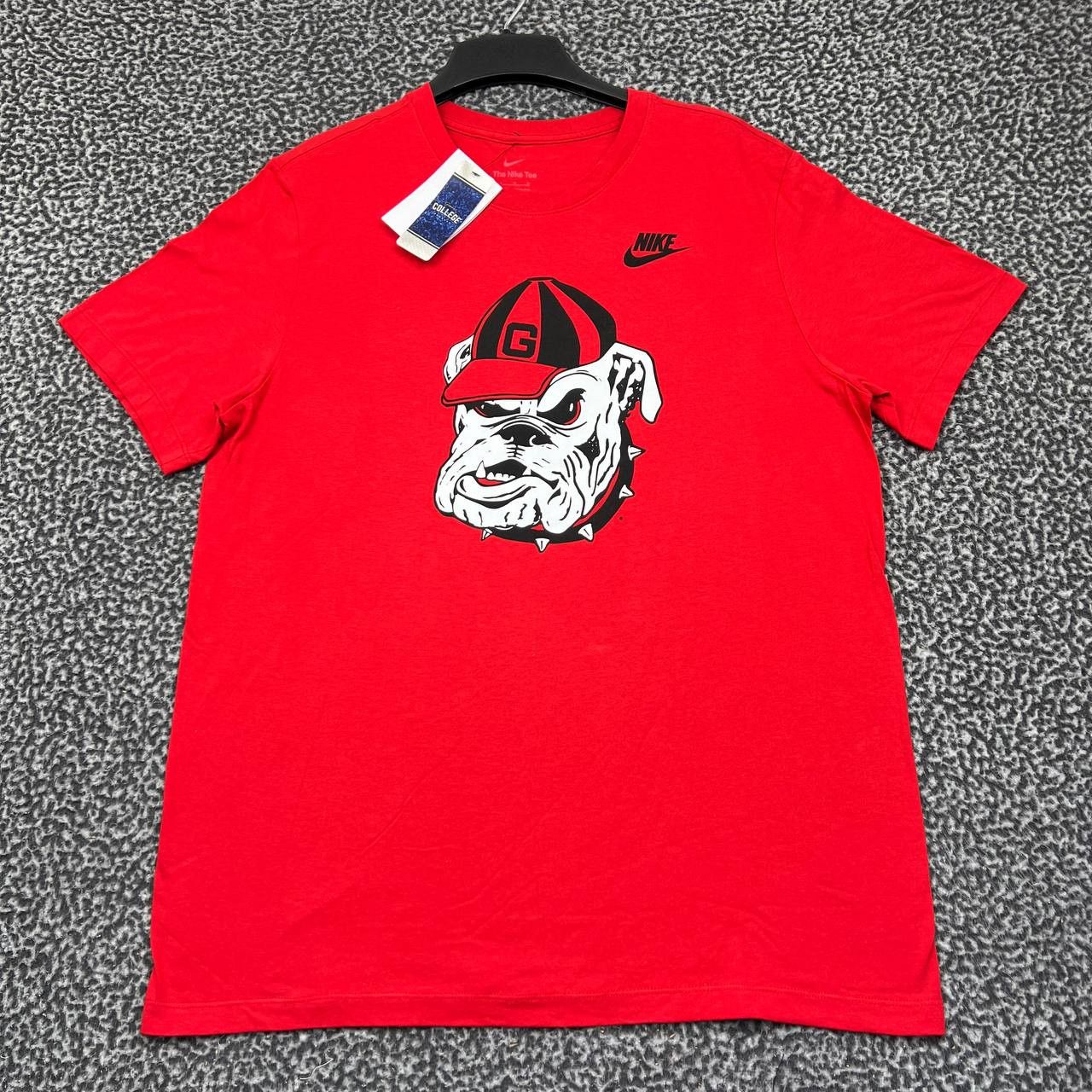 Nike Nike Shirt Men Large Red Georgia Bulldogs Short Sleeve Size US L / EU 52-54 / 3 - 1 Thumbnail