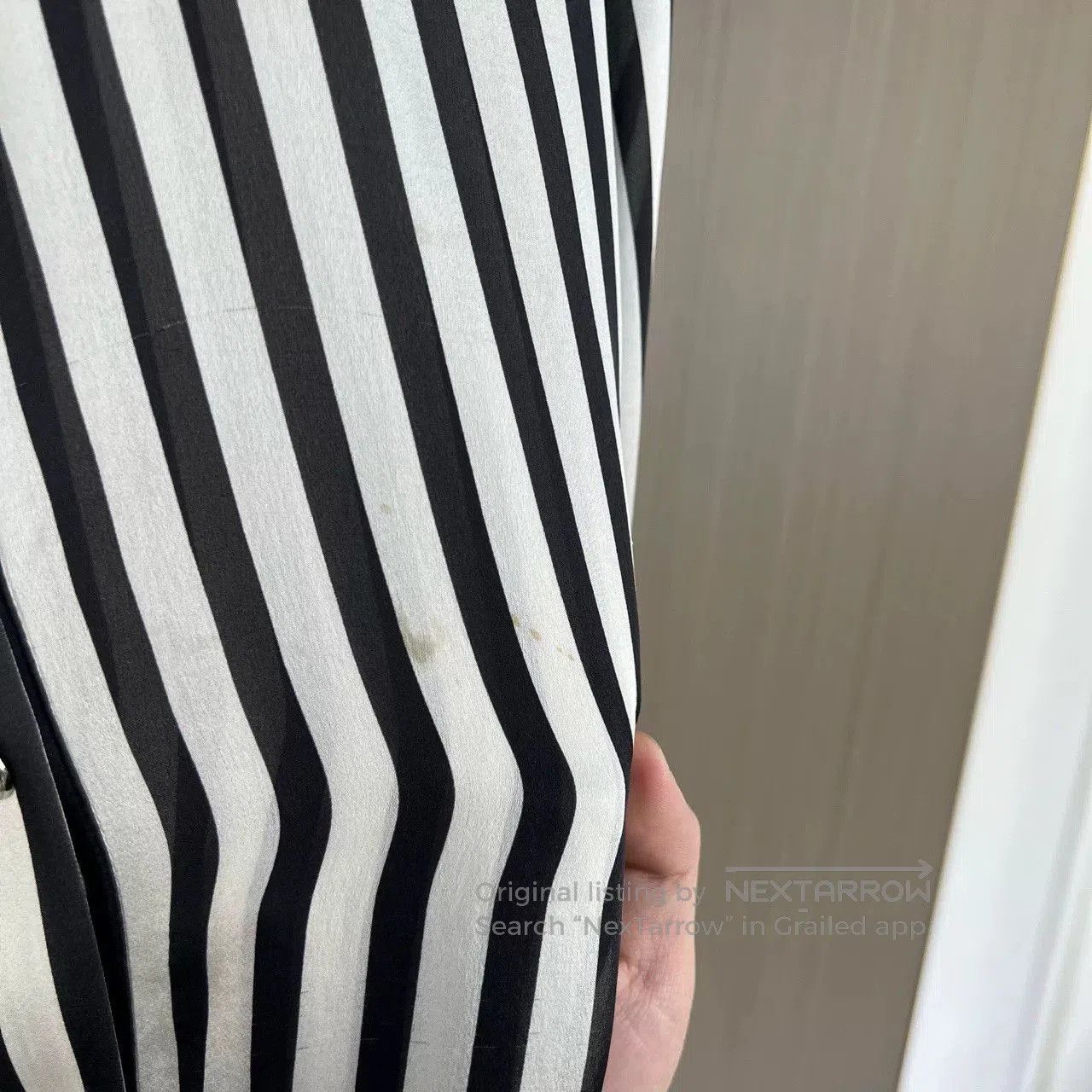 Balmain Balmain Silver Button Silk Striped Shirt. Size XXS / US 00 / IT 34 - 5 Thumbnail