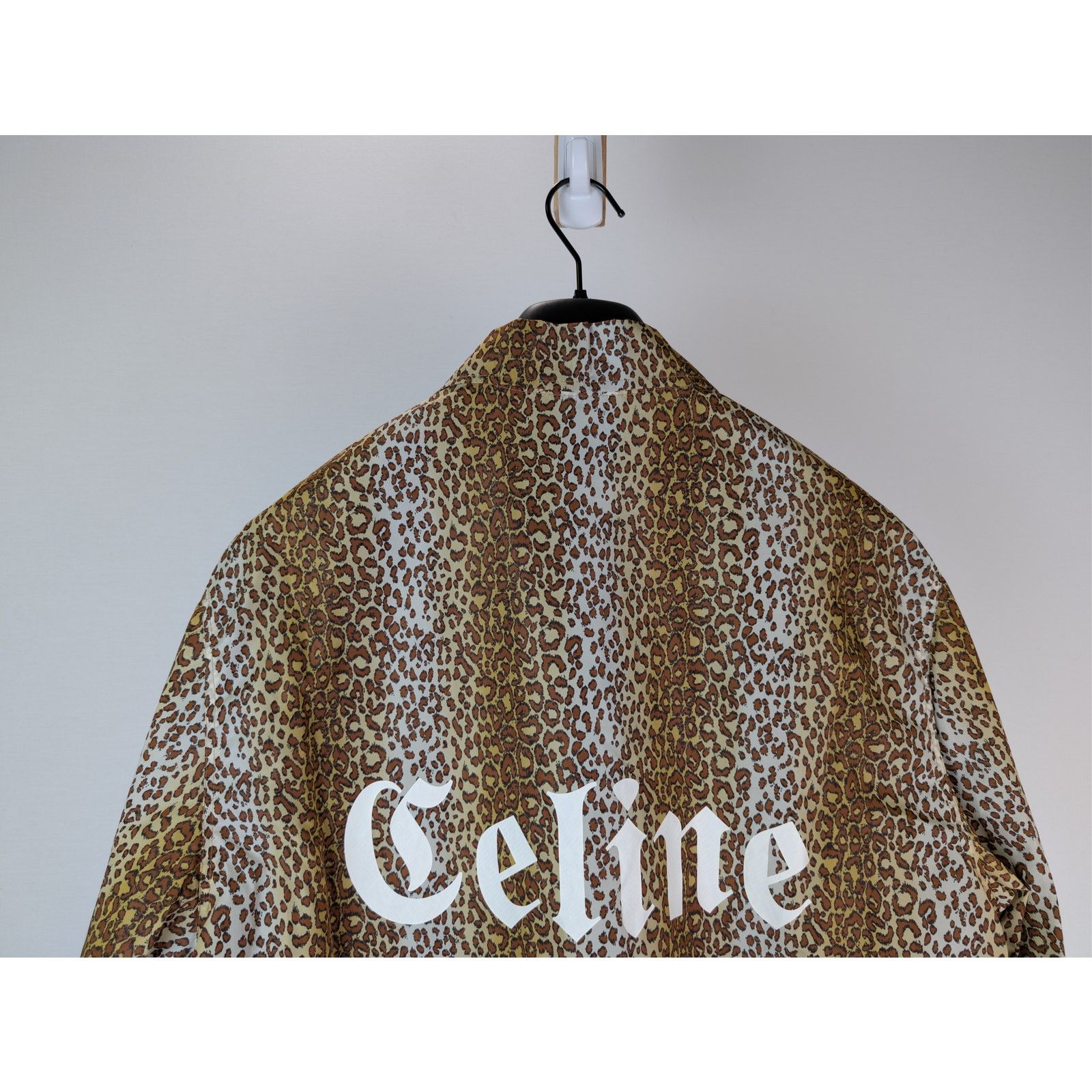 Celine o1rshd1 Leopard Print Nylon Coach Button Up Shirt in Multi Size US S / EU 44-46 / 1 - 11 Thumbnail