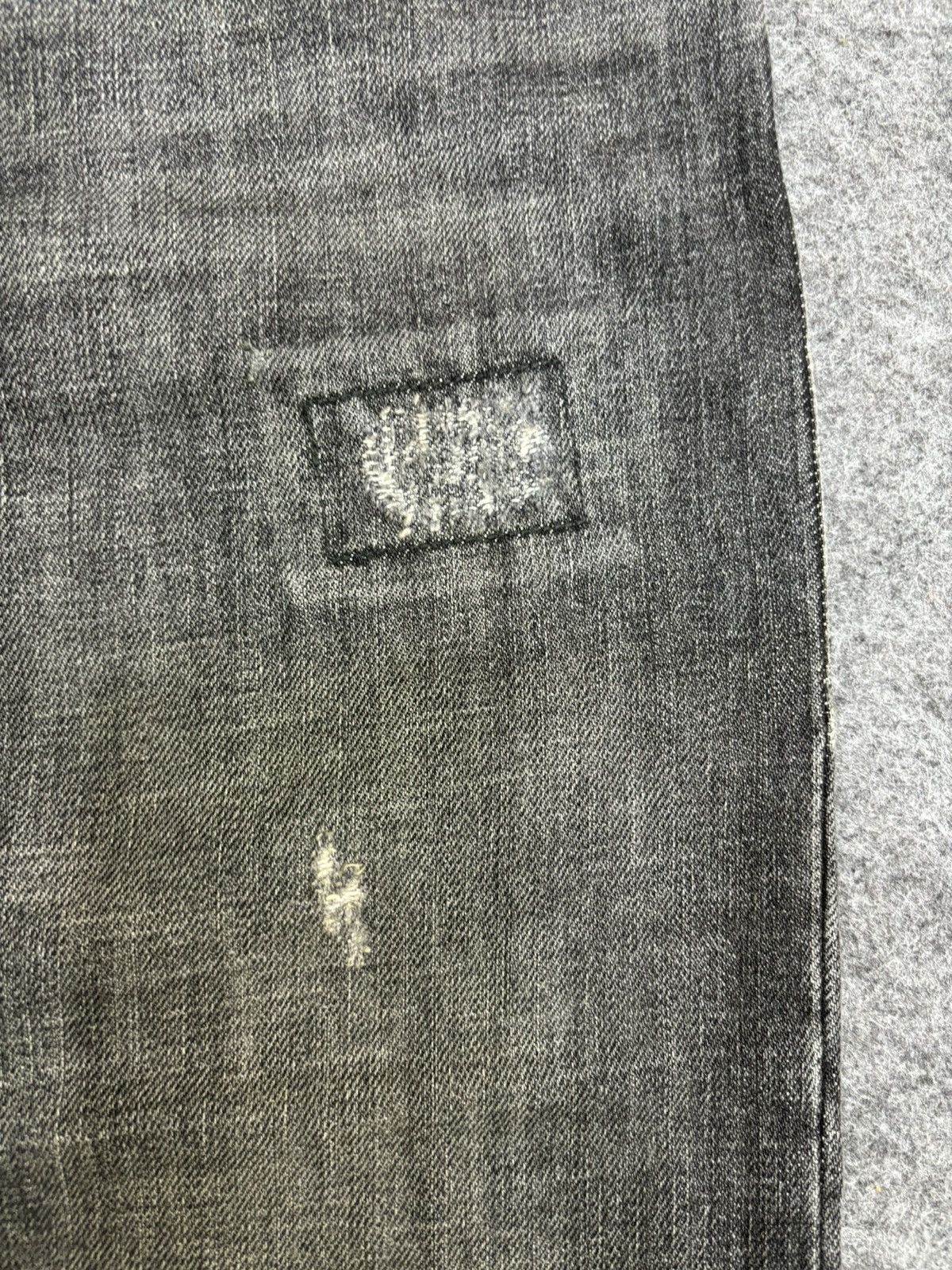 Burberry Statement Denim💥BURBERRY Patchwork Distressed Denim F568 Size US 31 - 9 Thumbnail