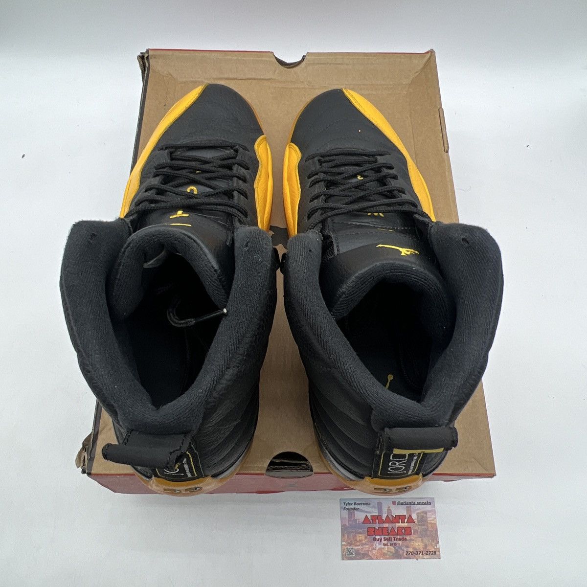 Jordan Brand Air Jordan 12 university gold Size US 13 / EU 46 - 7 Thumbnail
