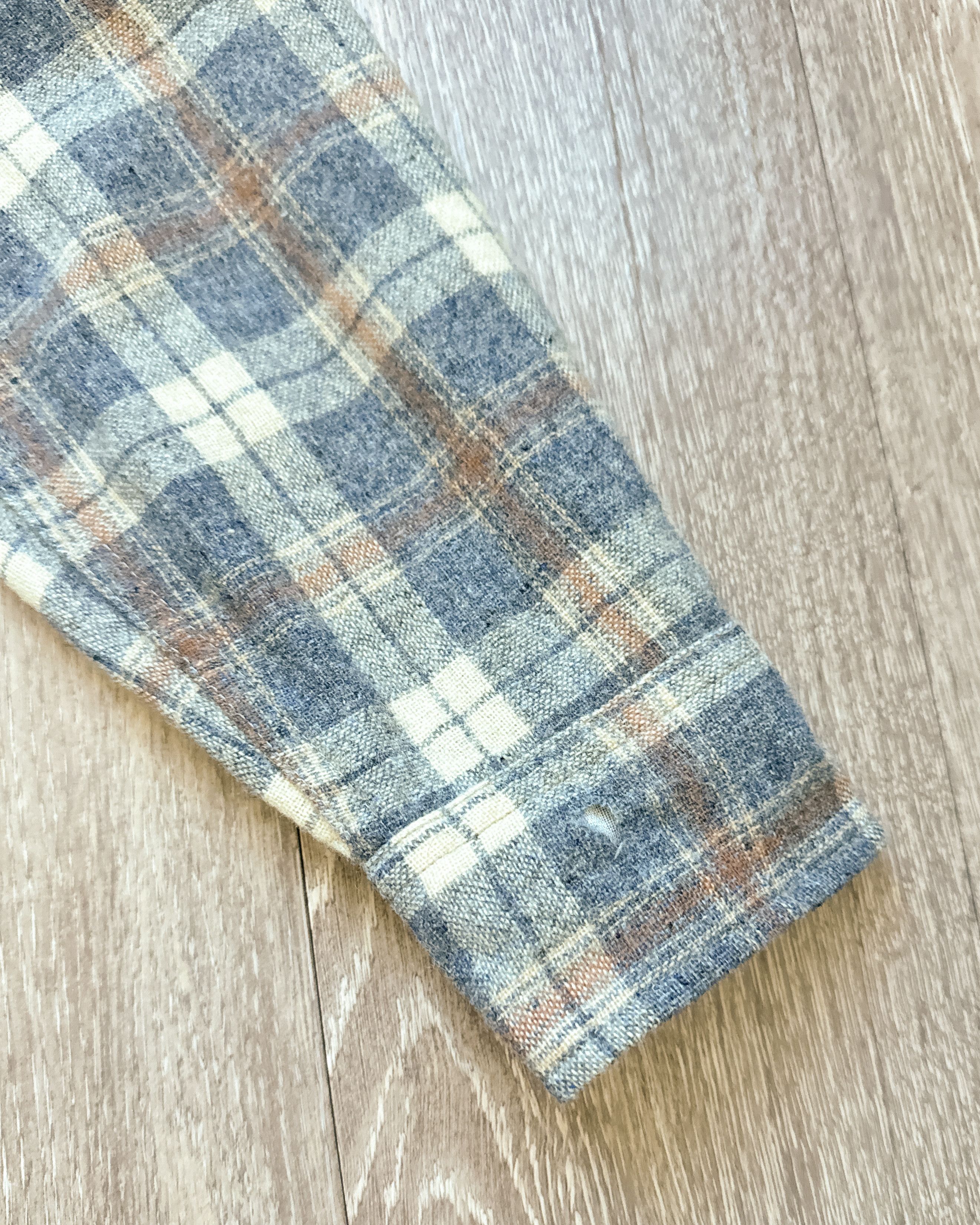 Vintage Vintage 1980s Squaw Plaid Flannel Gray Men's M Boho Hippie Size US M / EU 48-50 / 2 - 5 Thumbnail