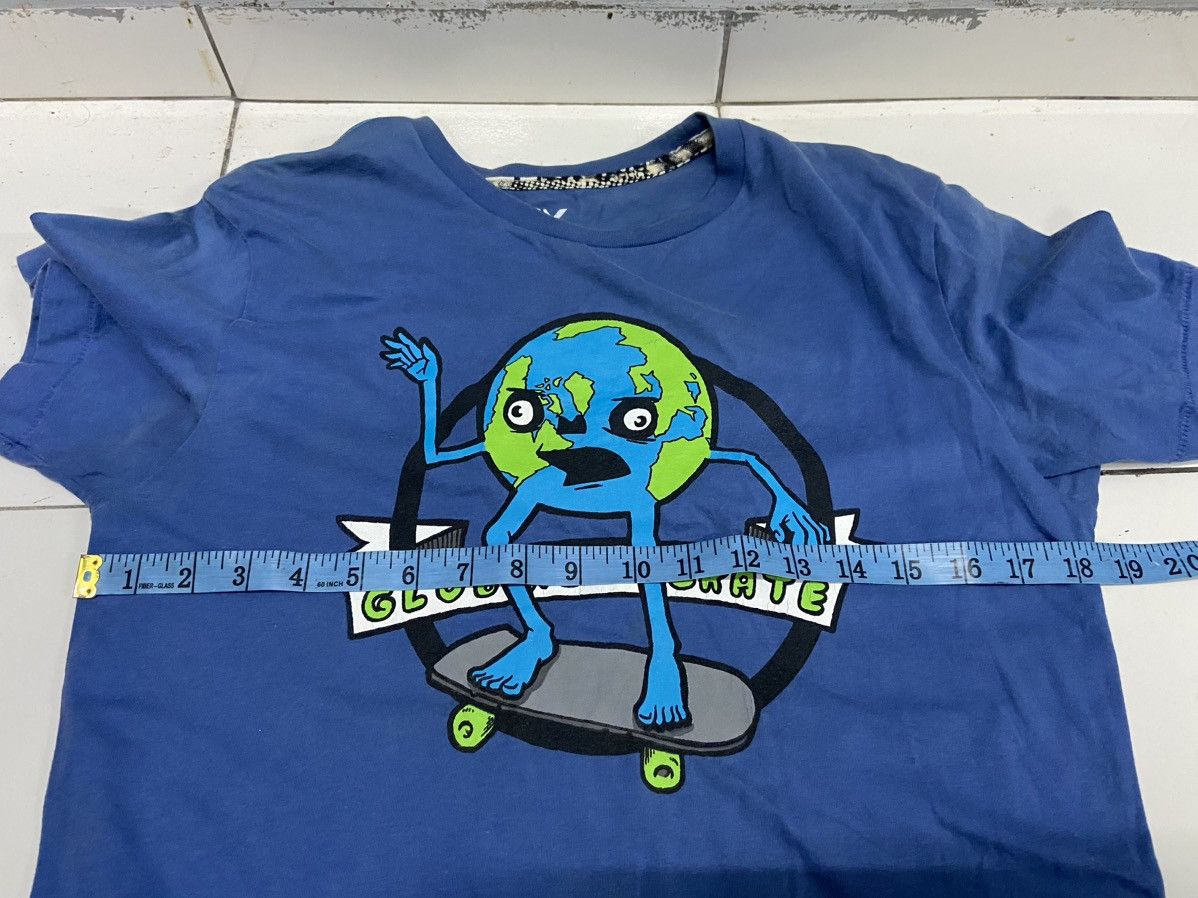 Other SHAUN WHITE GLOBAL SKATE TEE SHIRT Size US M / EU 48-50 / 2 - 12 Thumbnail