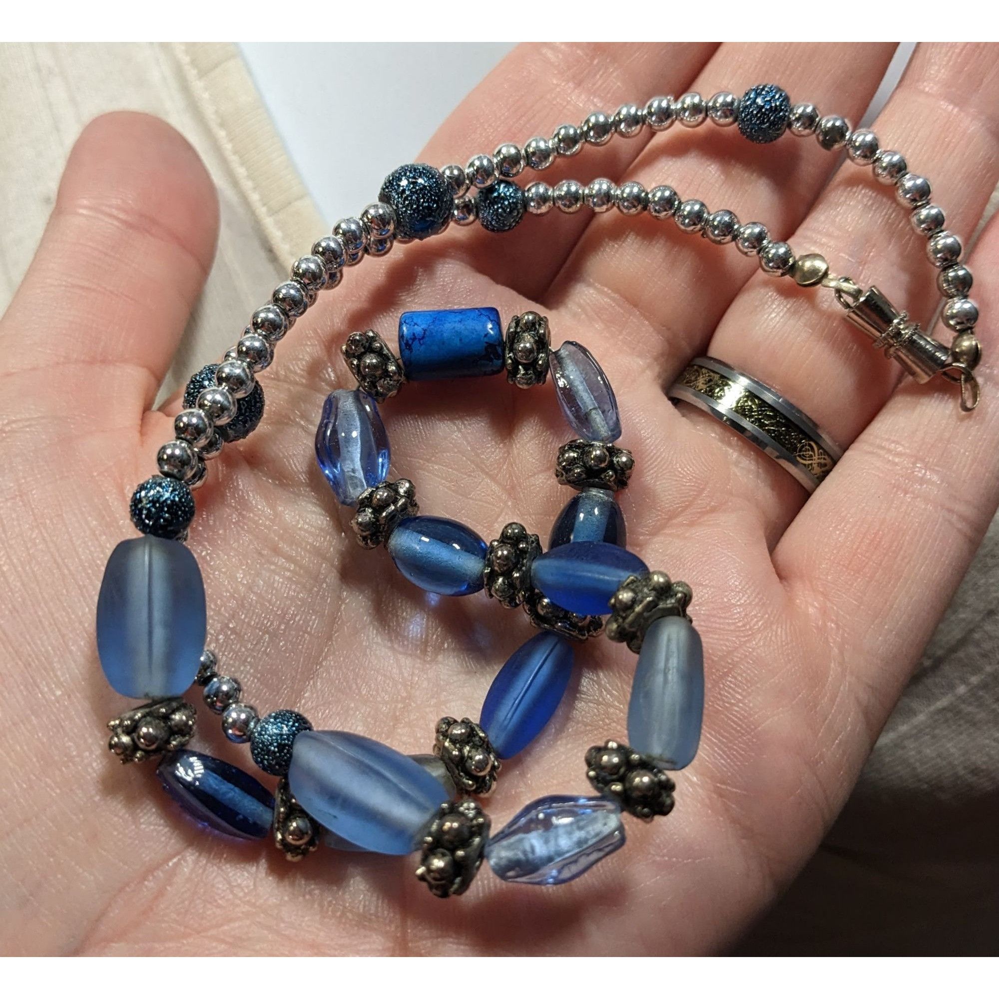 Other Beachy Blue Glass And Silver Tone Beaded Necklace Size ONE SIZE - 3 Thumbnail