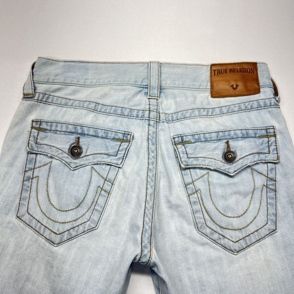 True Religion True Religion Jean Shorts Ricky Relaxed Straight Pocket Flap Size US 32 / EU 48 - 14 Thumbnail