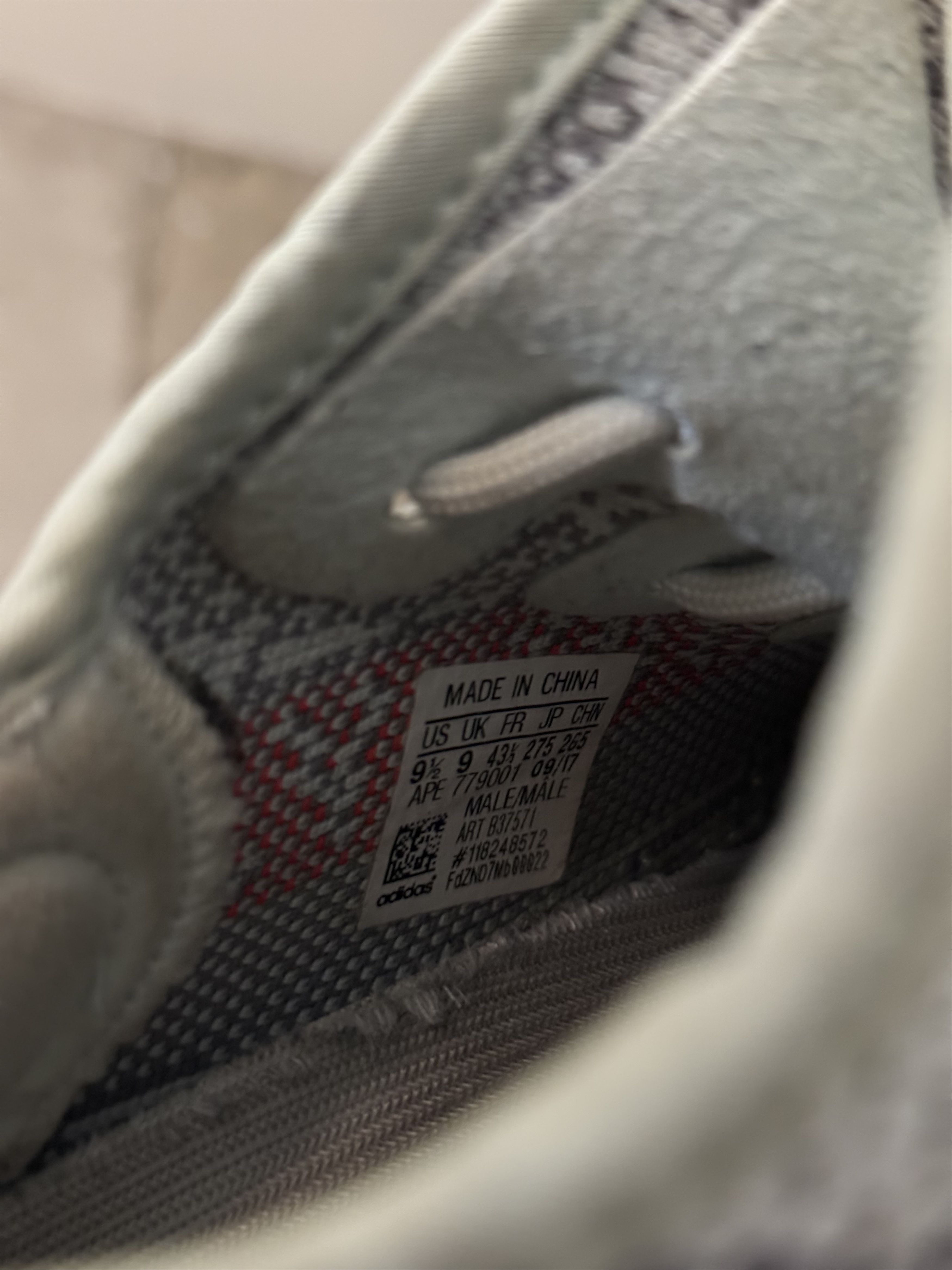 Adidas Yeezy Boost 350 V2 - Blue Tint