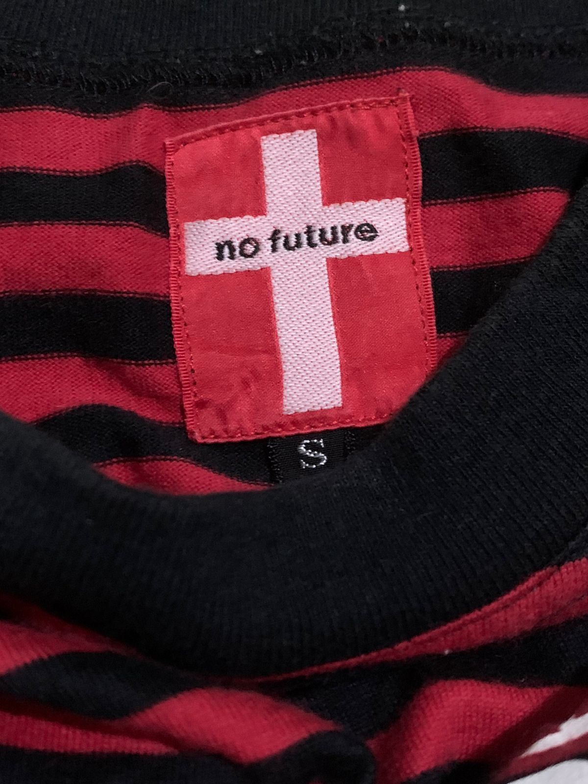 If Six Was Nine × Japanese Brand × Le Grande Bleu (L.G.B.) 2000s No Future Skull Anarchy Stripe Tee Size US S / EU 44-46 / 1 - 3 Thumbnail