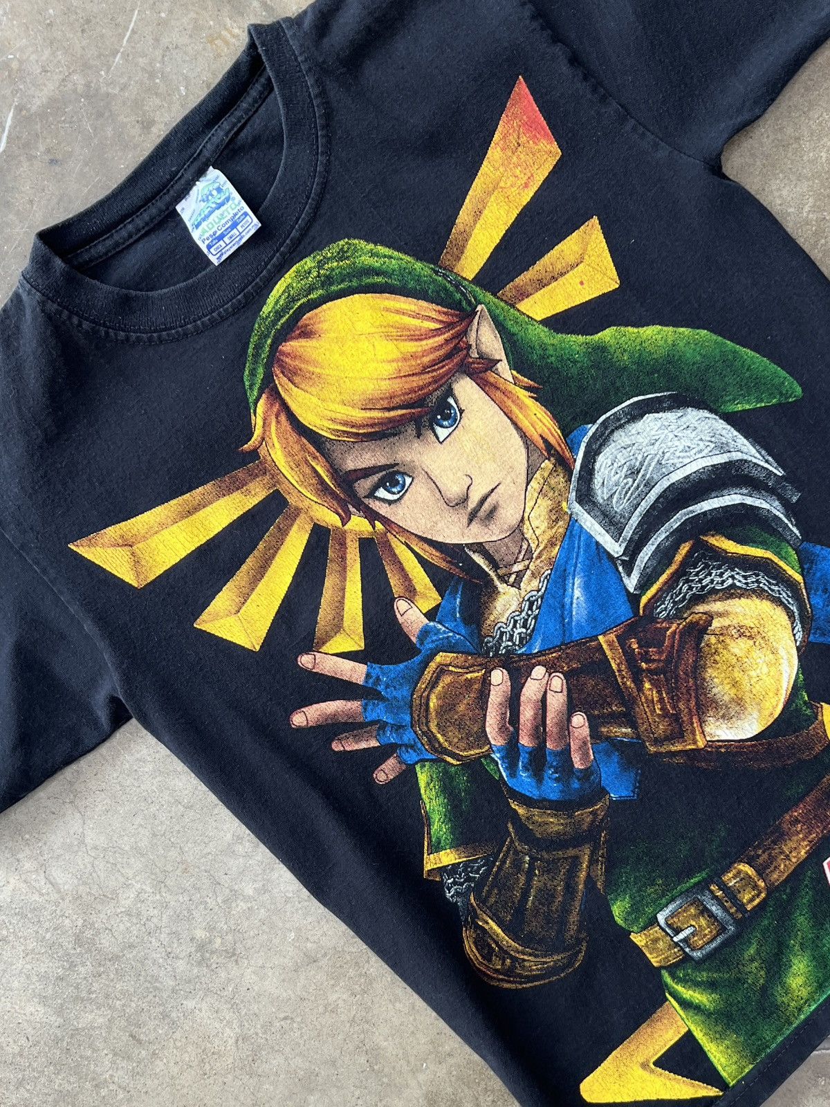 Vintage The Legend of Zelda Front Back Graphic Tee Small