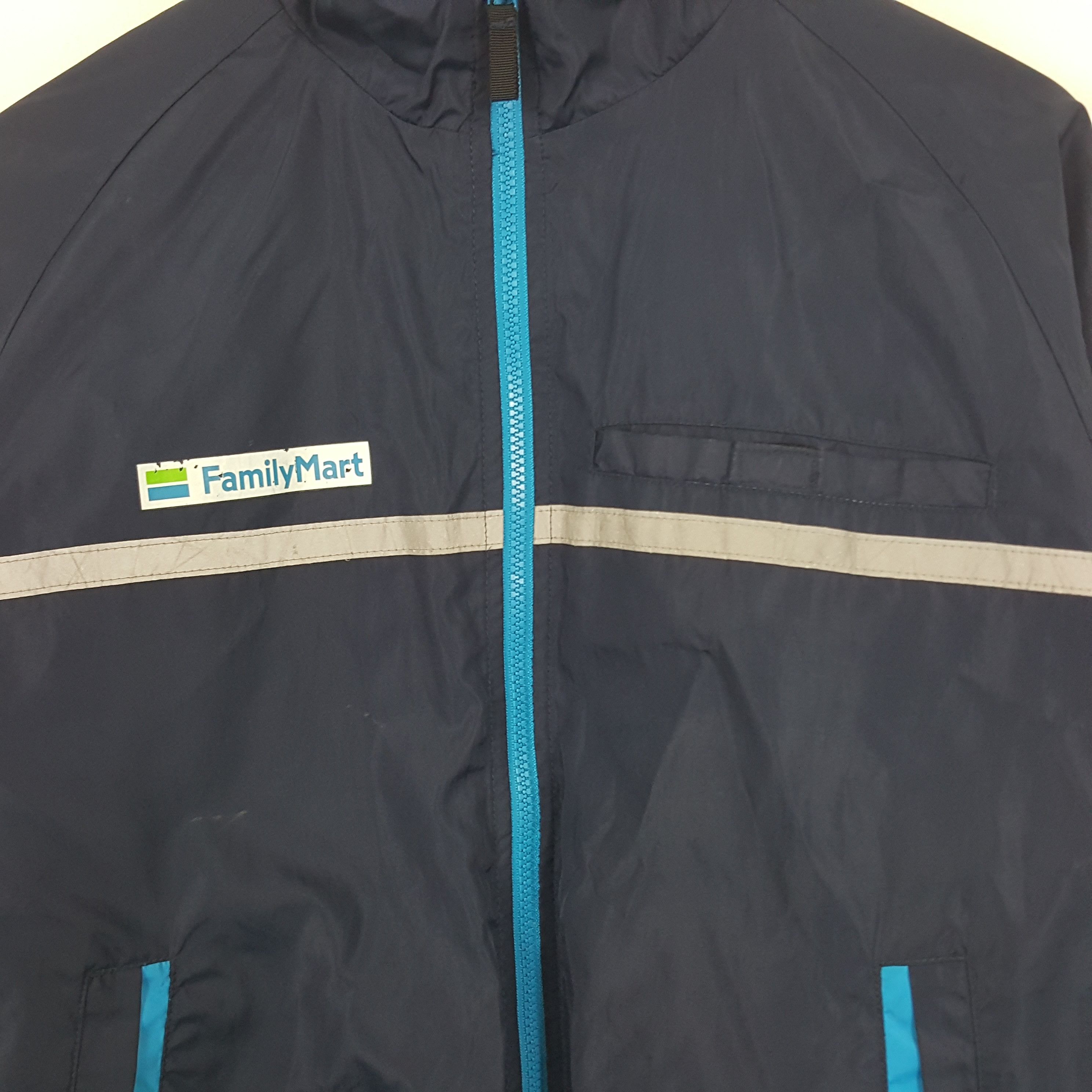 Japanese Brand × Vintage Vintage Family Mart Japanese Windbreaker Jacket Size US L / EU 52-54 / 3 - 2 Thumbnail