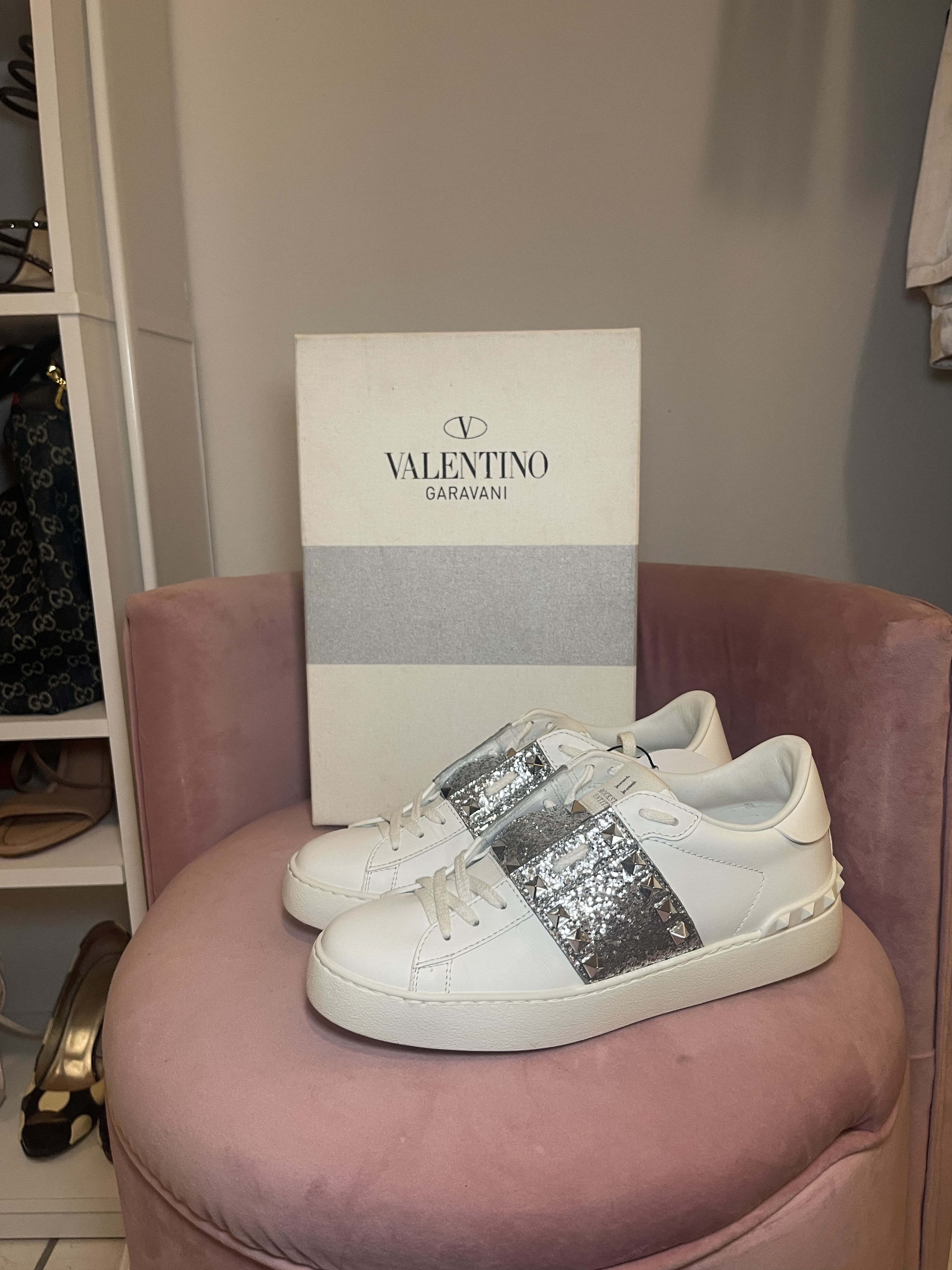 Valentino Valentino White Silver Valentino Rockstud Untitled Sneaker Size US 7 / IT 37 - 1 Thumbnail