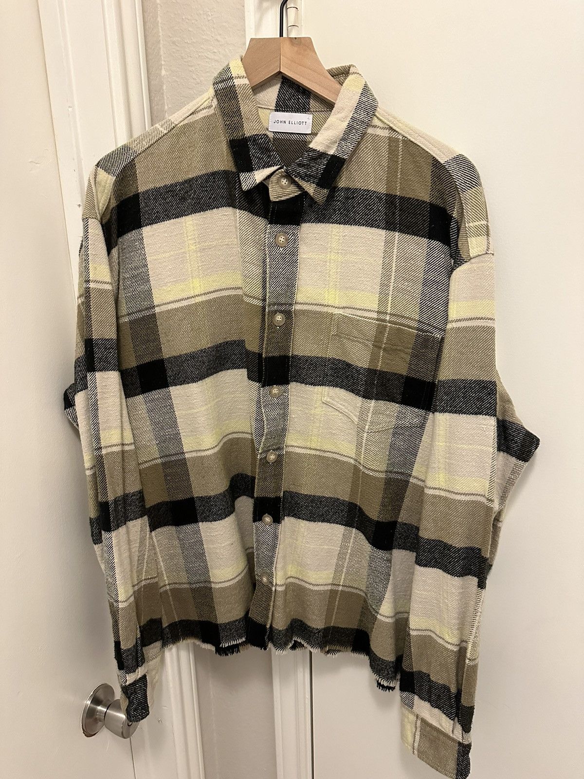 image of John Elliott Hemi Overshirt in Off White, Men's (Size Large)