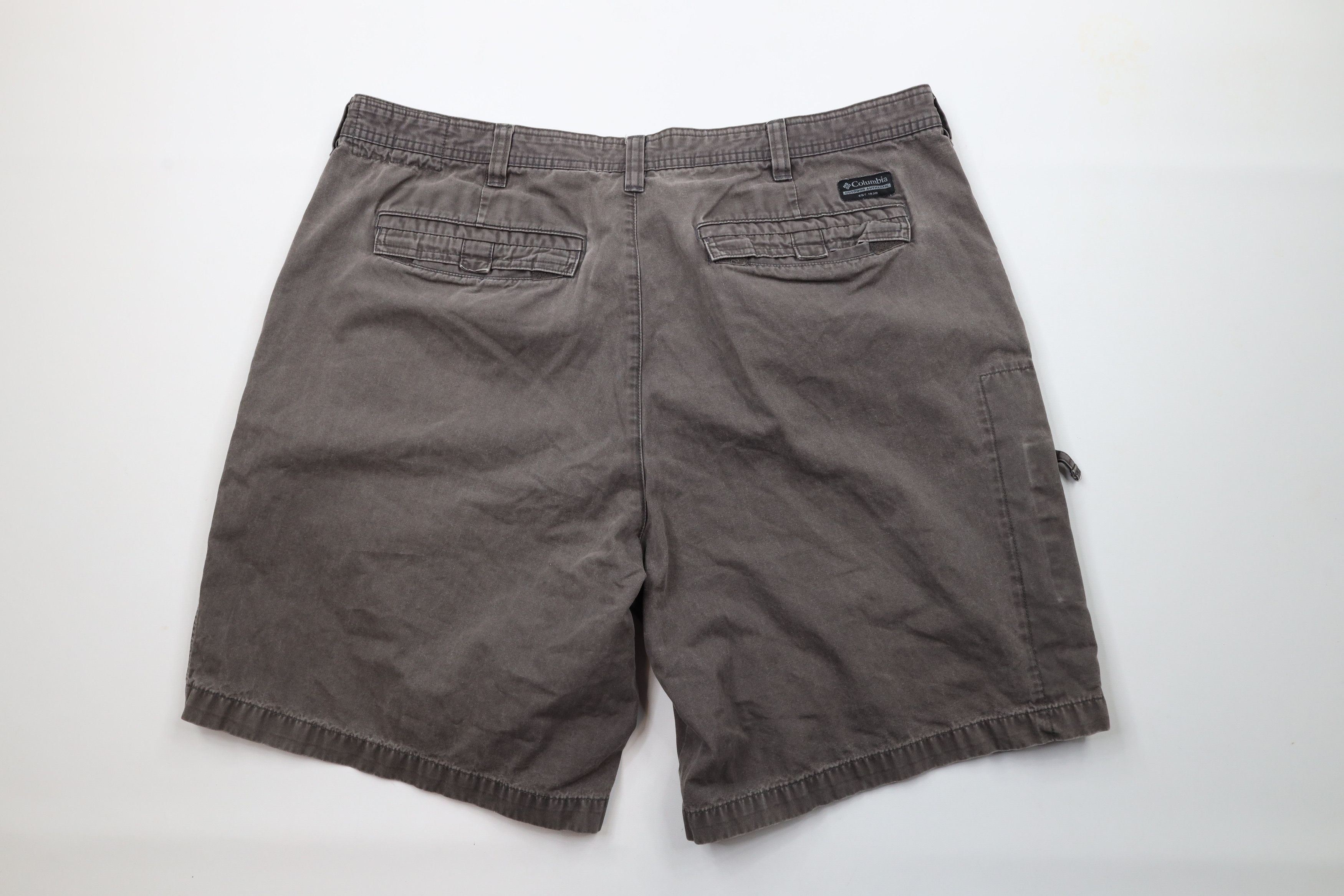 Columbia × Vintage Vintage Columbia Out Above Knee Dungaree Shorts Gray Cotton Size US 32 / EU 48 - 9 Thumbnail