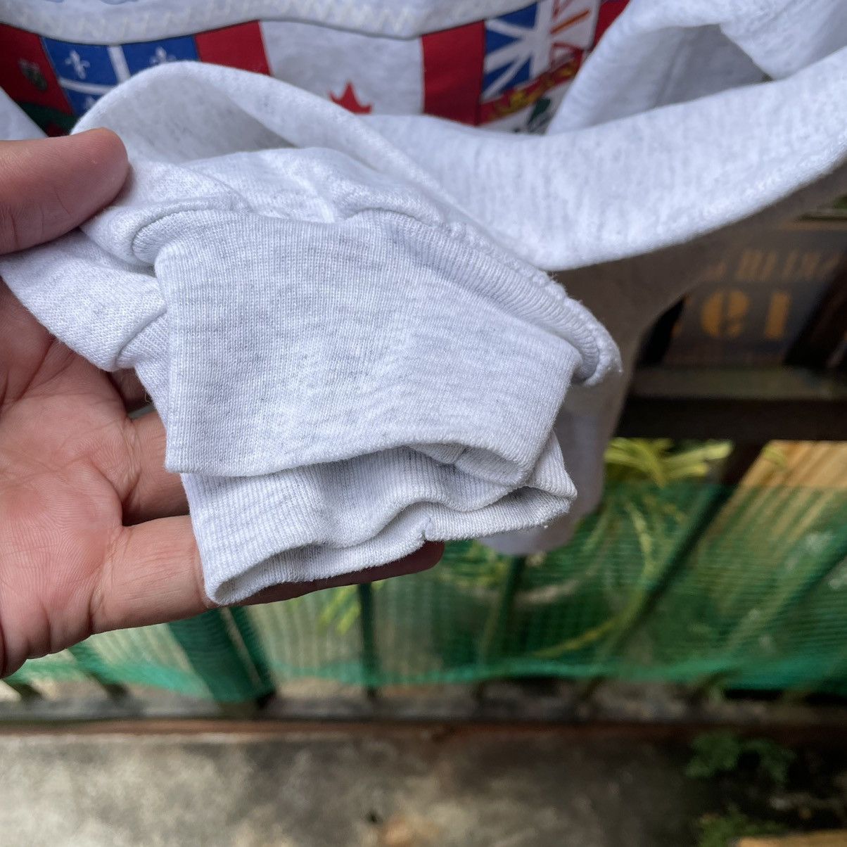 Vintage 🔥Vintage Niagara Falls Canada Flag half Zipper Sweatshirts Size US M / EU 48-50 / 2 - 7 Thumbnail