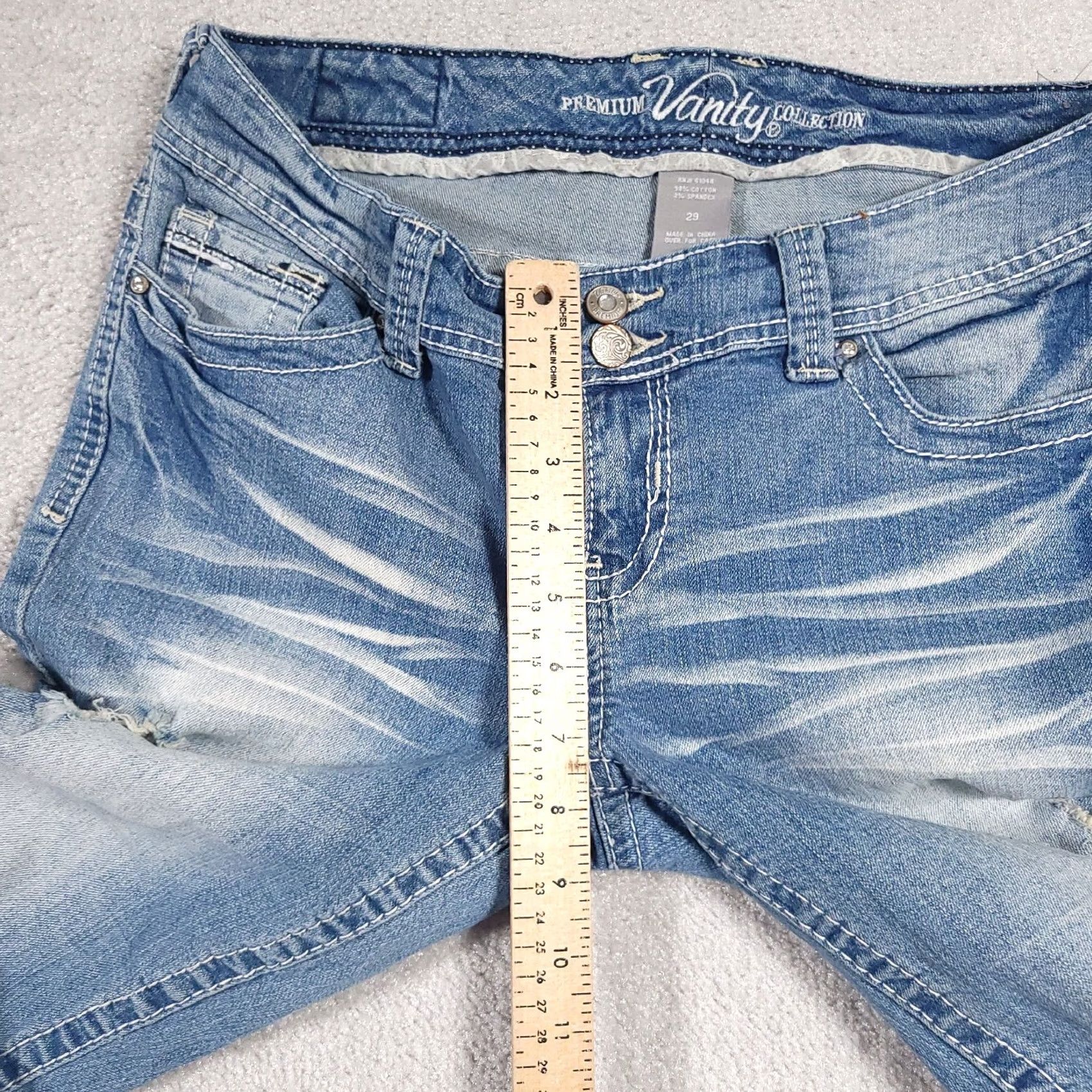 Vintage Vanity Capri Jeans Women's 29 33X21.5 Double Button Premium Collection Cuffed Jeans Capris 5-Pocket Denim Blue Slim Adult Womens Size 29" - 7 Thumbnail