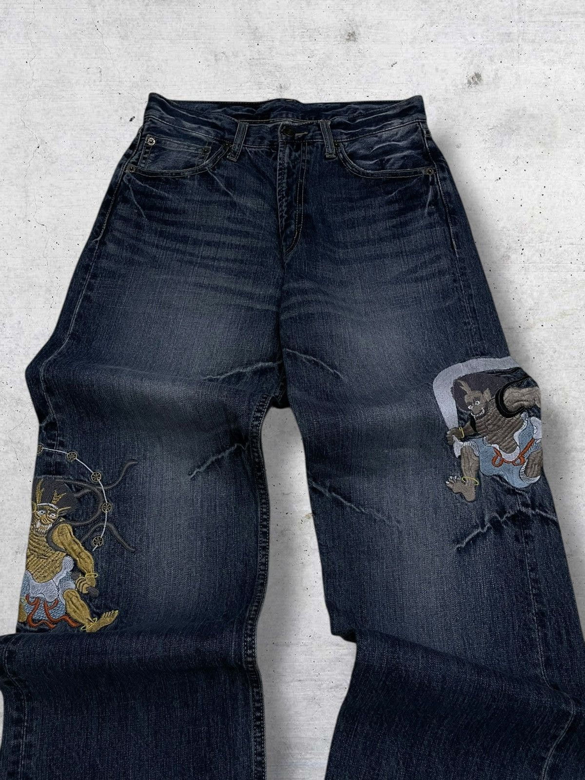 Japanese Brand VINTAGE KARAKURI TAMASHI RARE FIND EMBROIDERY GODFIGHT DENIM Size US 28 / EU 44 - 4 Thumbnail
