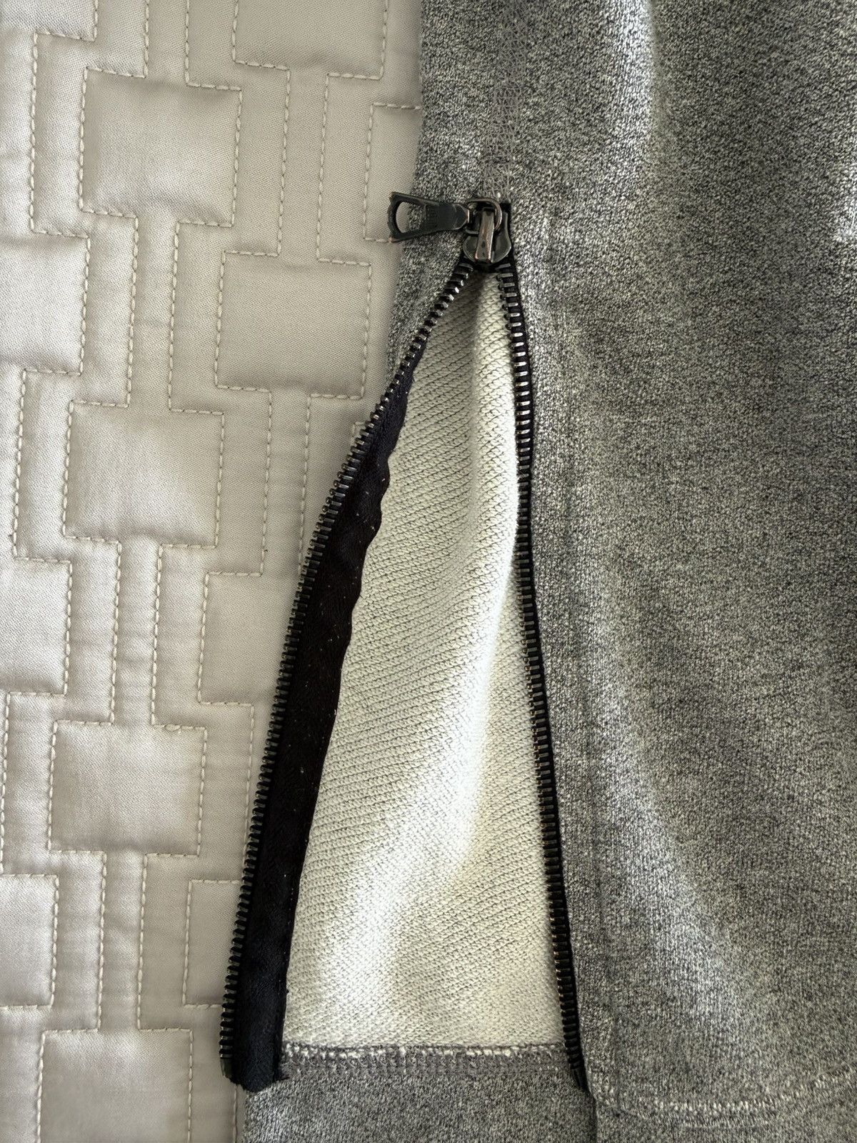 John Elliott John Elliot Side Zipped Hoodie Gray Size 4 Size US L / EU 52-54 / 3 - 3 Thumbnail