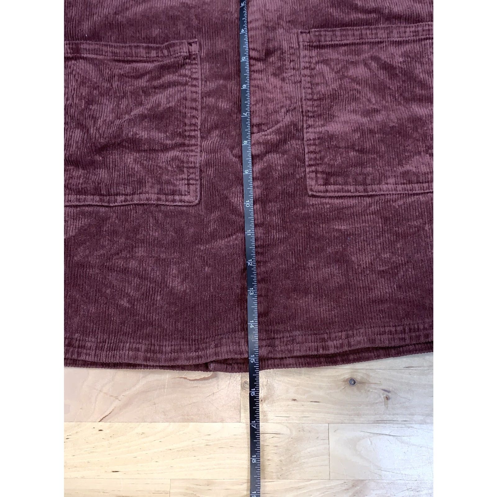 Billabong Billabong Womens Skirt Corduroy Maroon Size 24 Mini Beach Casual Short Regular Red Womens Billabong Skirt 24 Dec 2022 Size 42" / US 20 - 8 Thumbnail