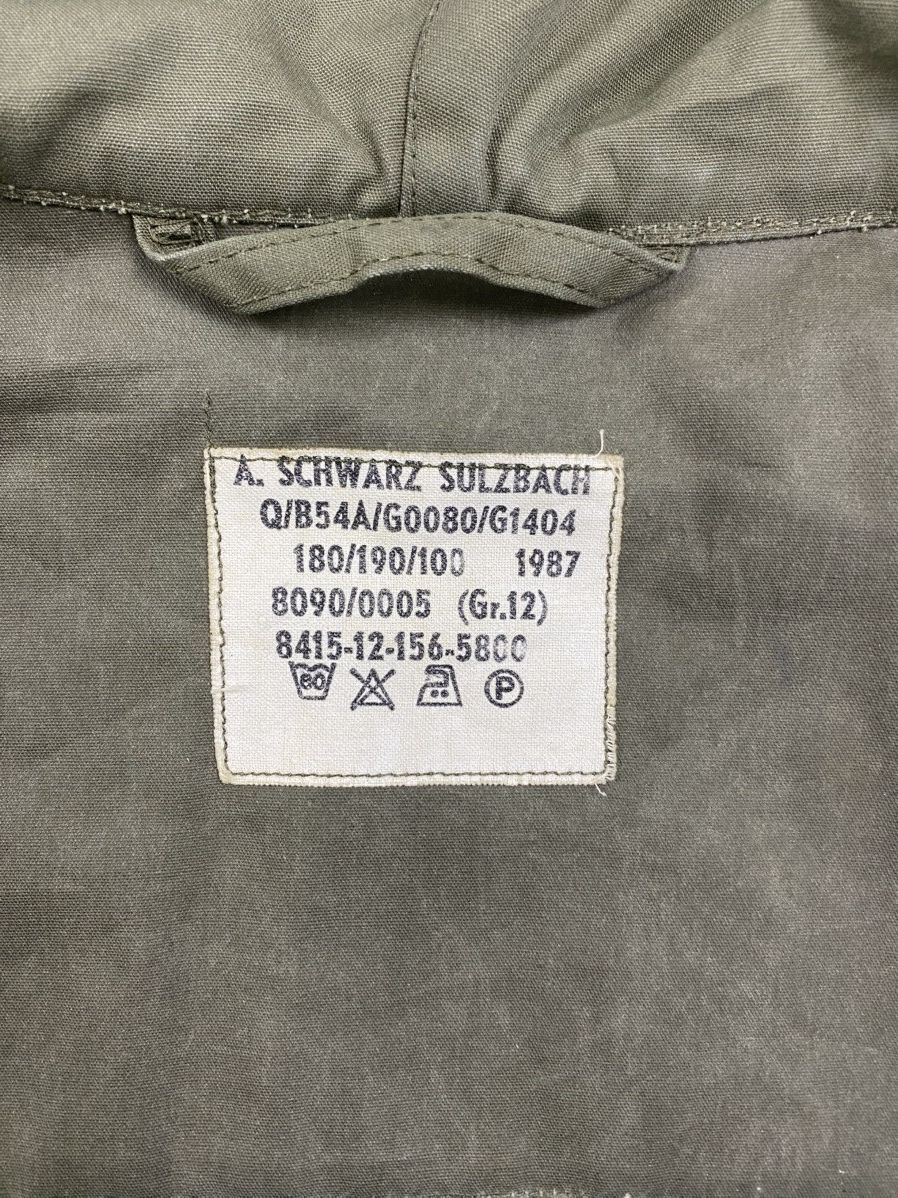 Vintage Vintage German BW (Bundeswehr) 80's OD Mountain Parka Size US XL / EU 56 / 4 - 13 Thumbnail