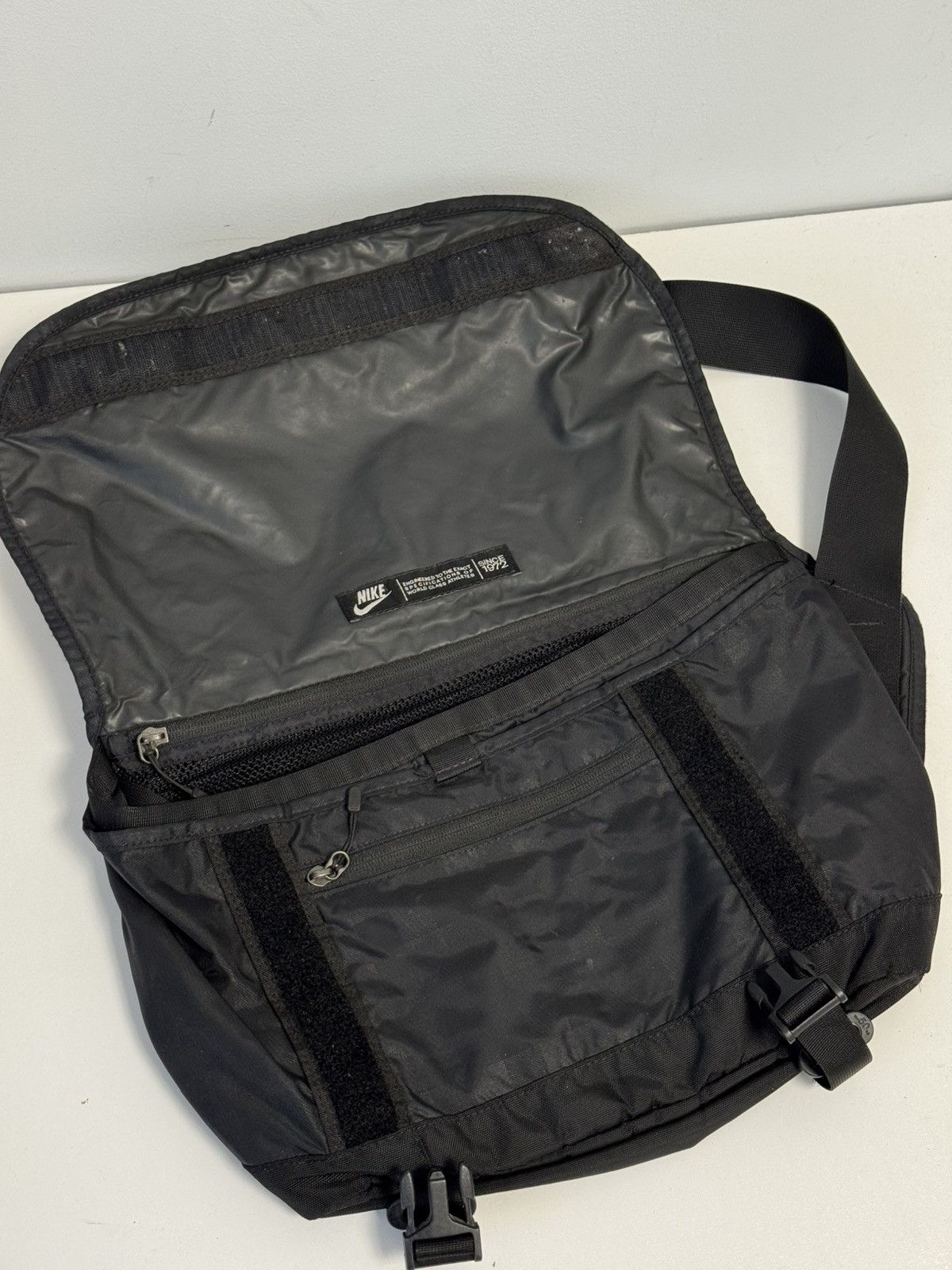 Nike Nike Y2K style Hype Bag Messenger Size ONE SIZE - 7 Thumbnail