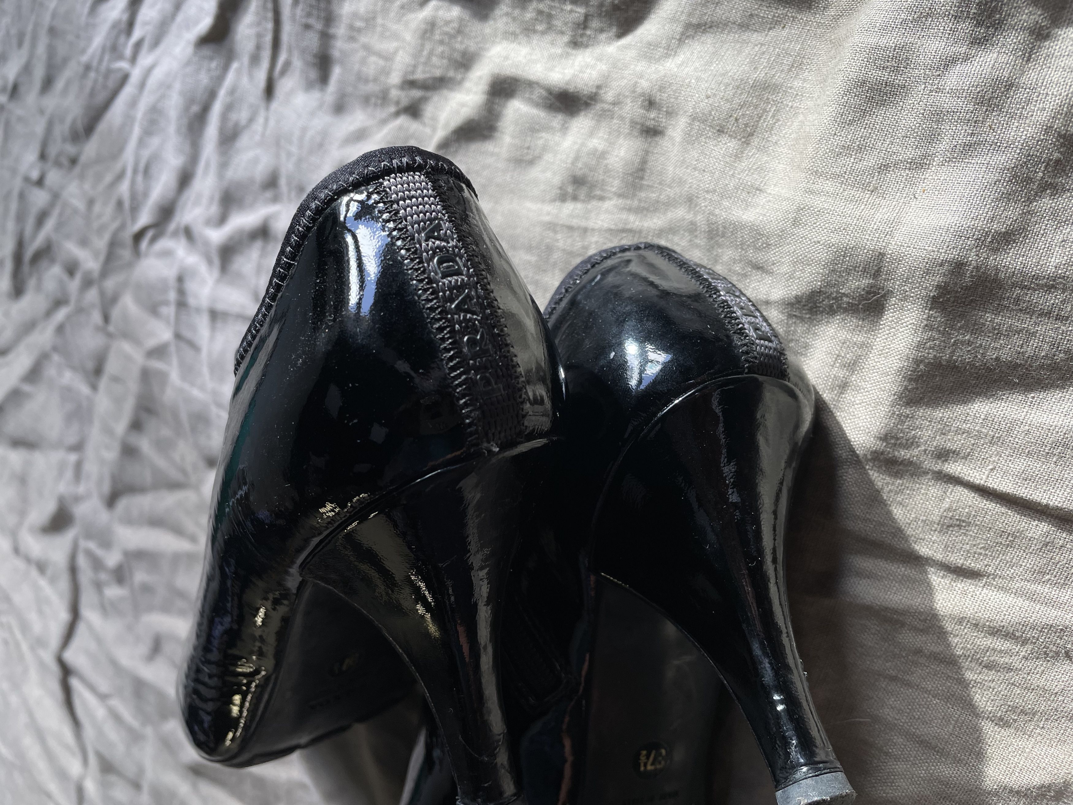 Prada Prada Patent Leather Pointed Toe Heel Low Boots 7807AC Size US 7.5 / IT 37.5 - 3 Thumbnail