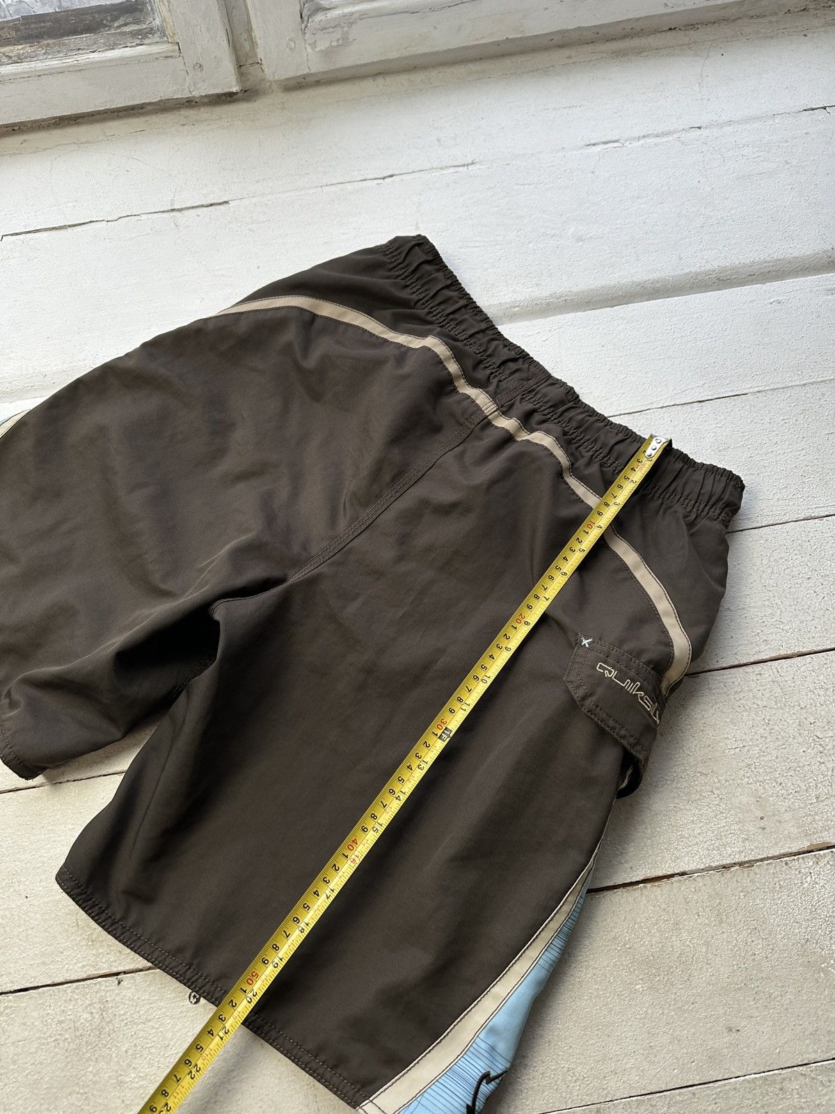 Quiksilver 🚨Vintage Quiksilver Shorts Big Logo Y2K Style 90s Surfing Size US 30 / EU 46 - 14 Thumbnail