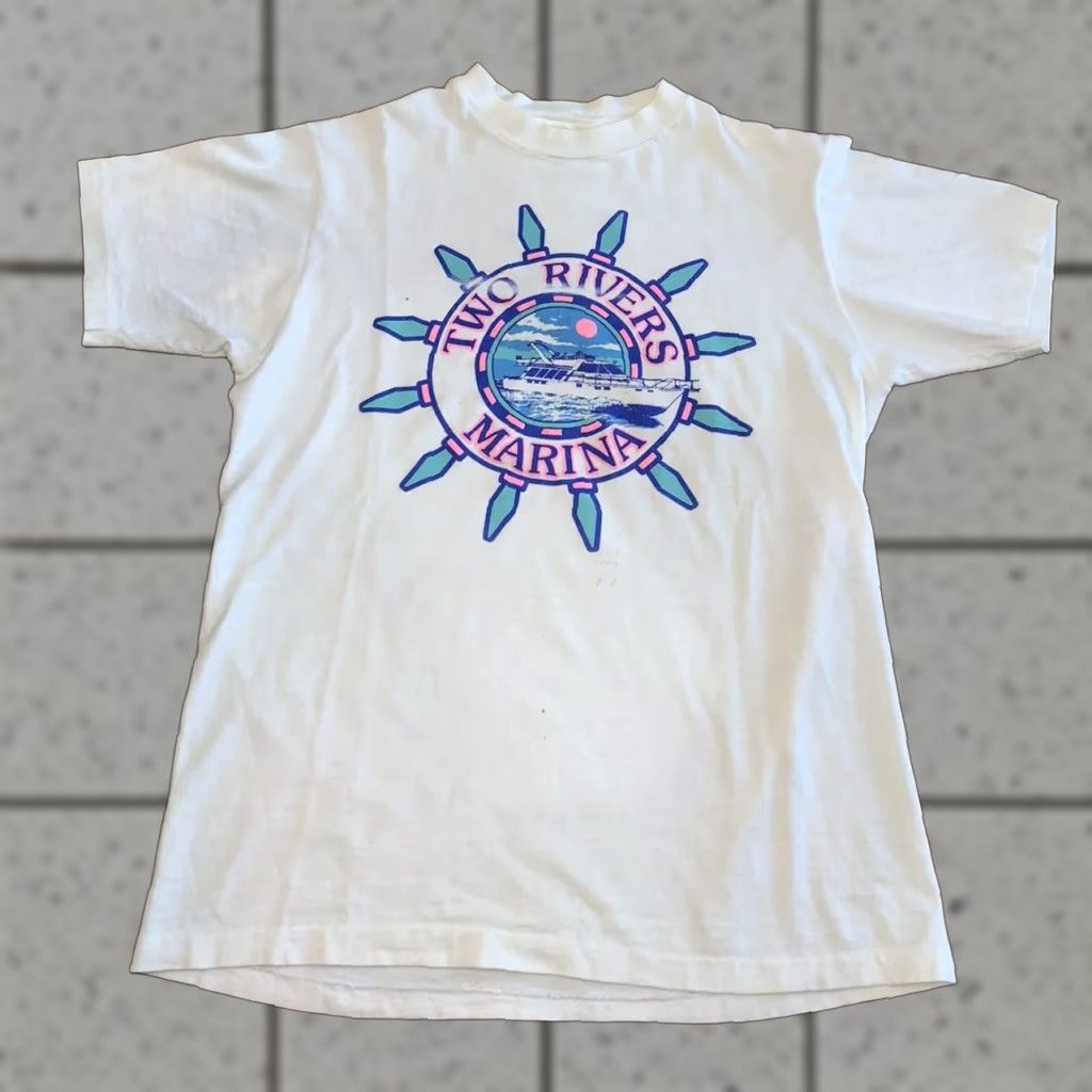 Hanes VINTAGE 90’s Two Rivers Marina Boat Shirt Hanes Single Stitch Shirt M White Mens Girls Mens Size US M / EU 48-50 / 2 - 1 Thumbnail
