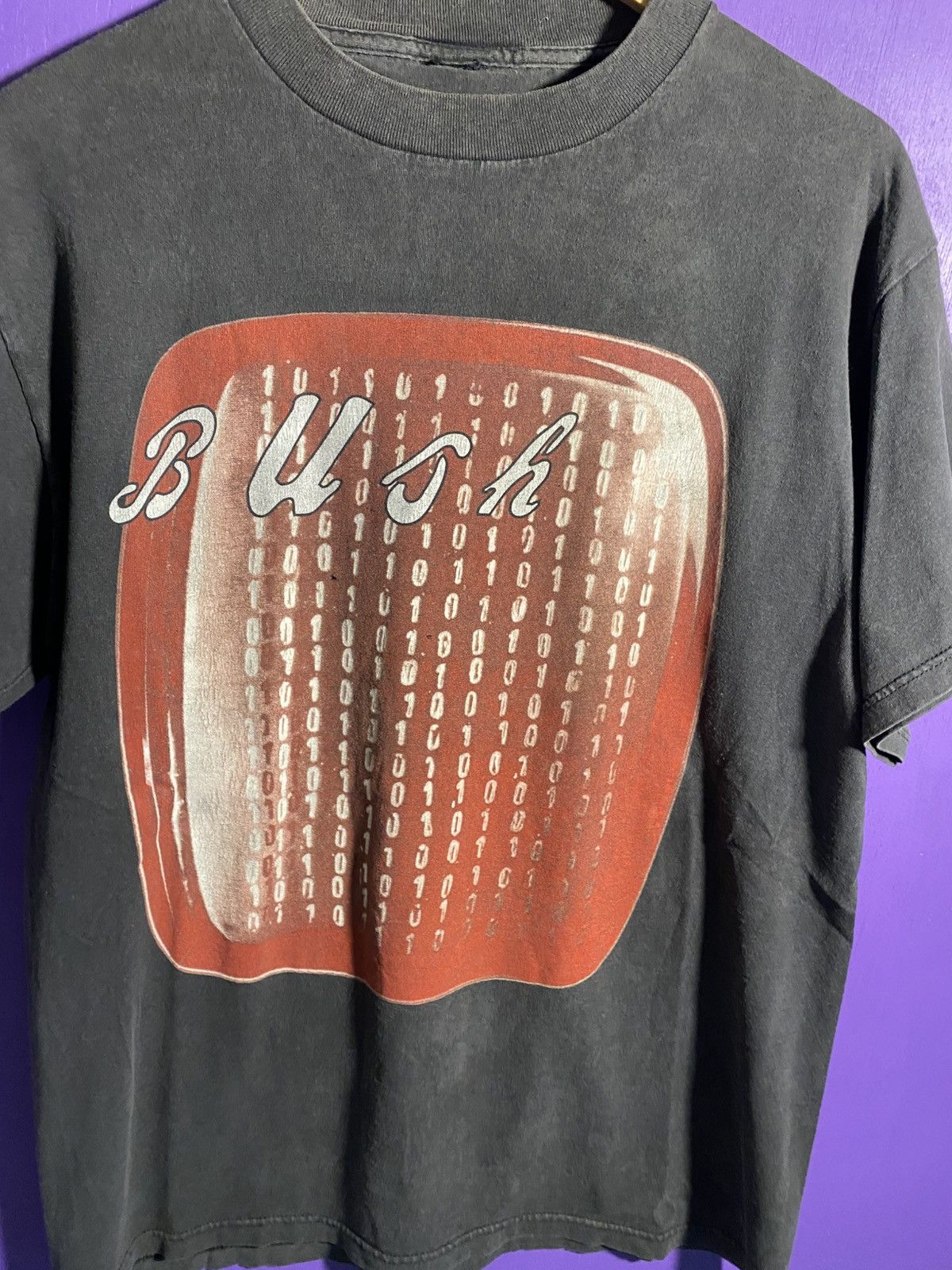 Band Tees Vintage 90s BUSH sixteen stone faded tour tee Size US L / EU 52-54 / 3 - 3 Thumbnail